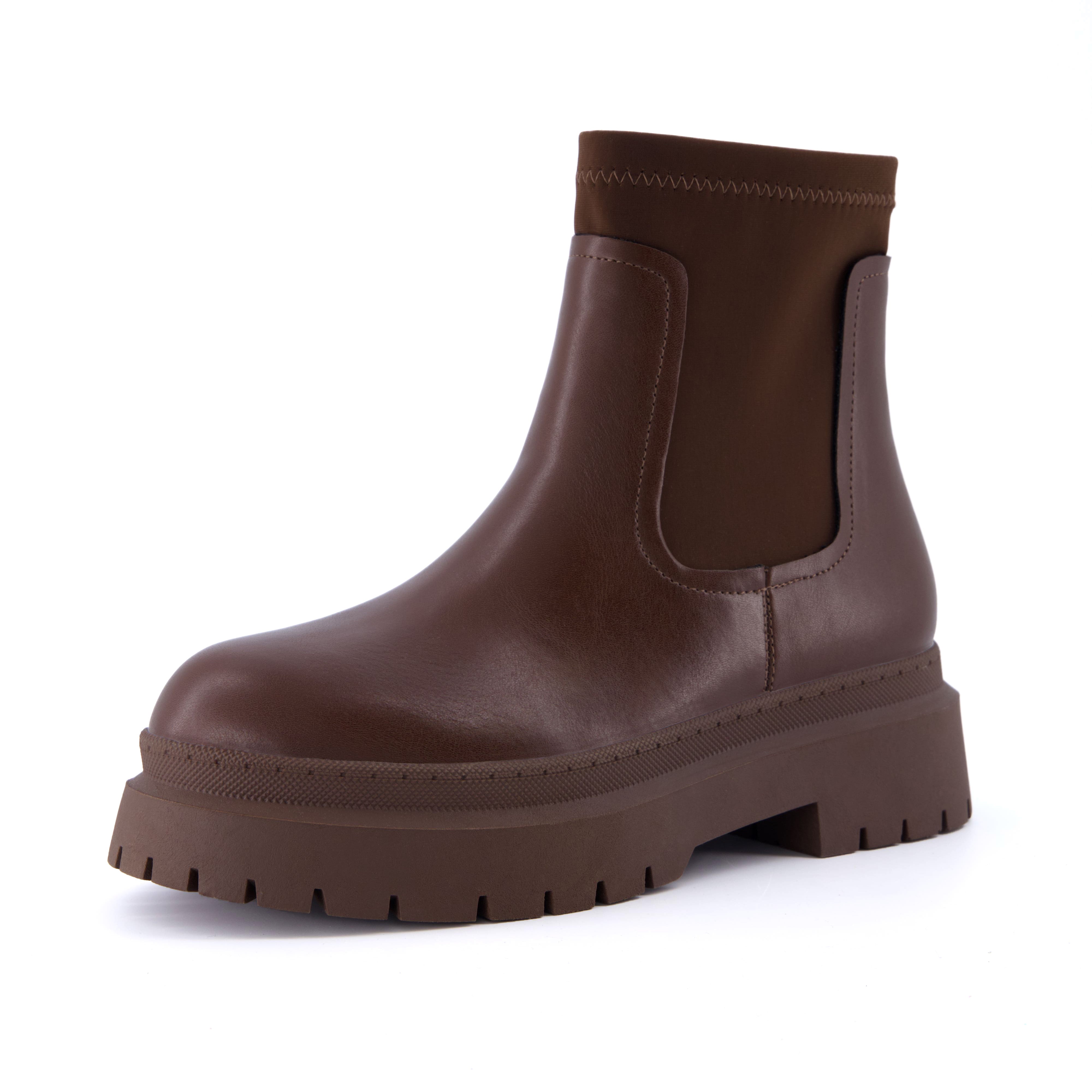 Dee Chelsea Boot