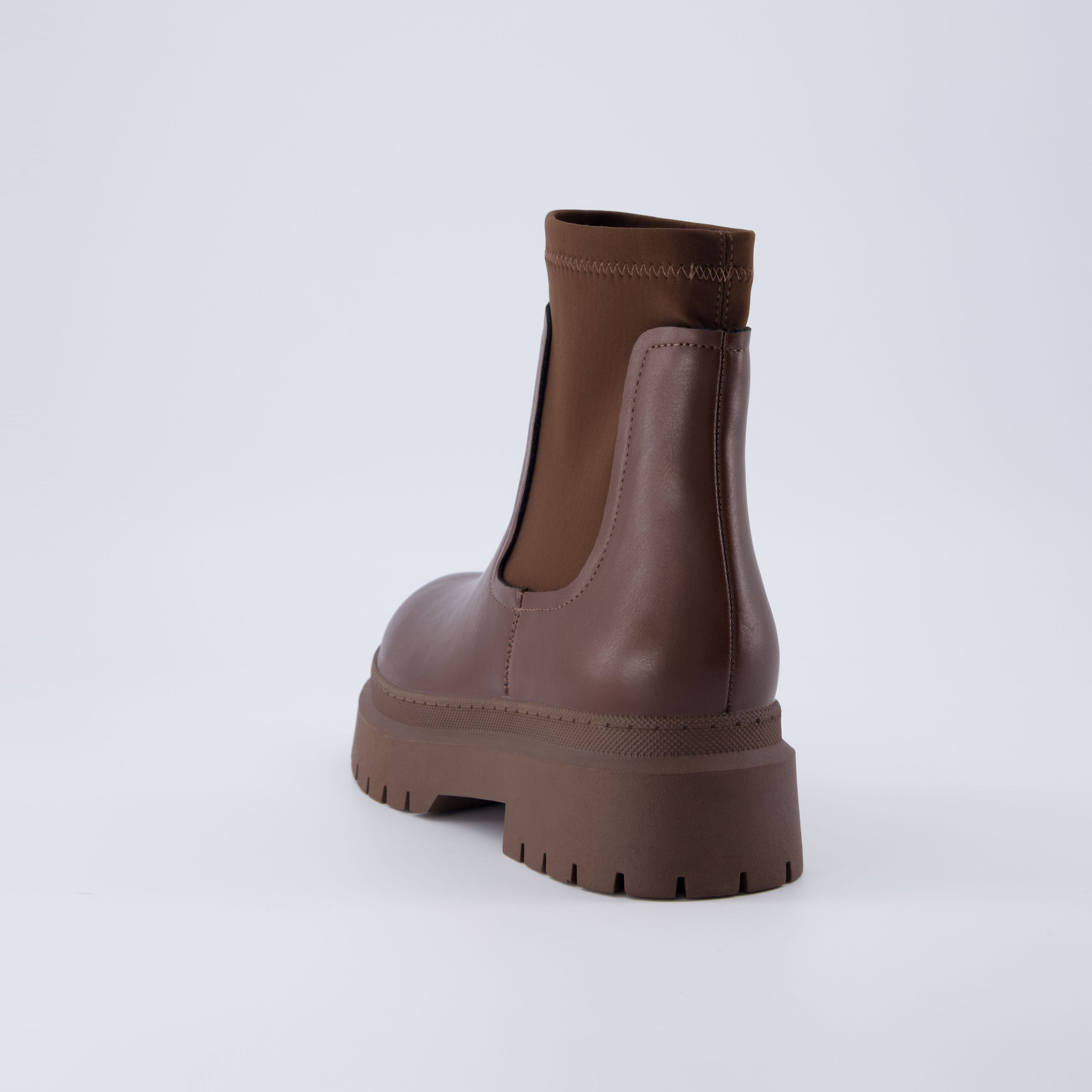 Dee Chelsea Boot