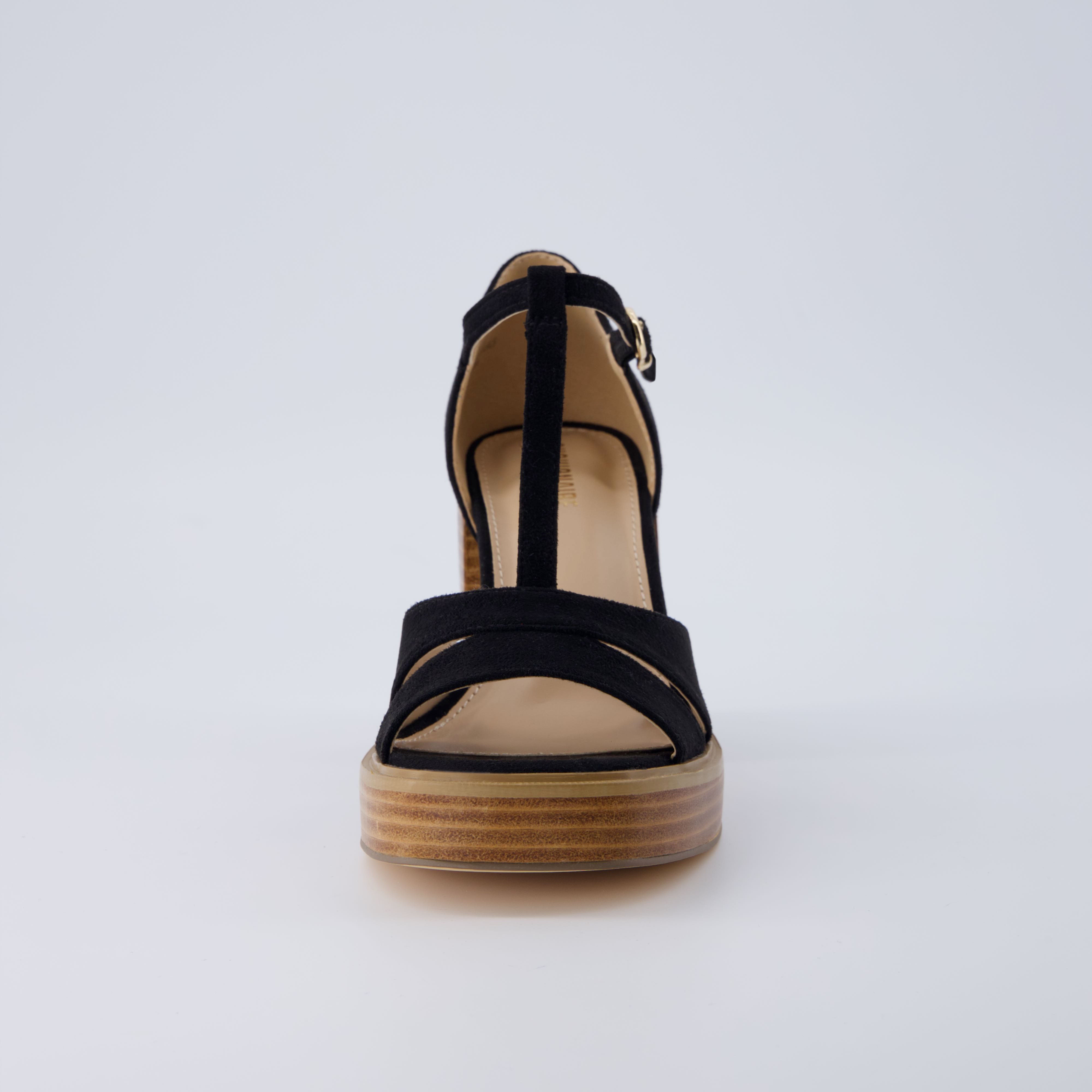 Delano Platform Mary Jane