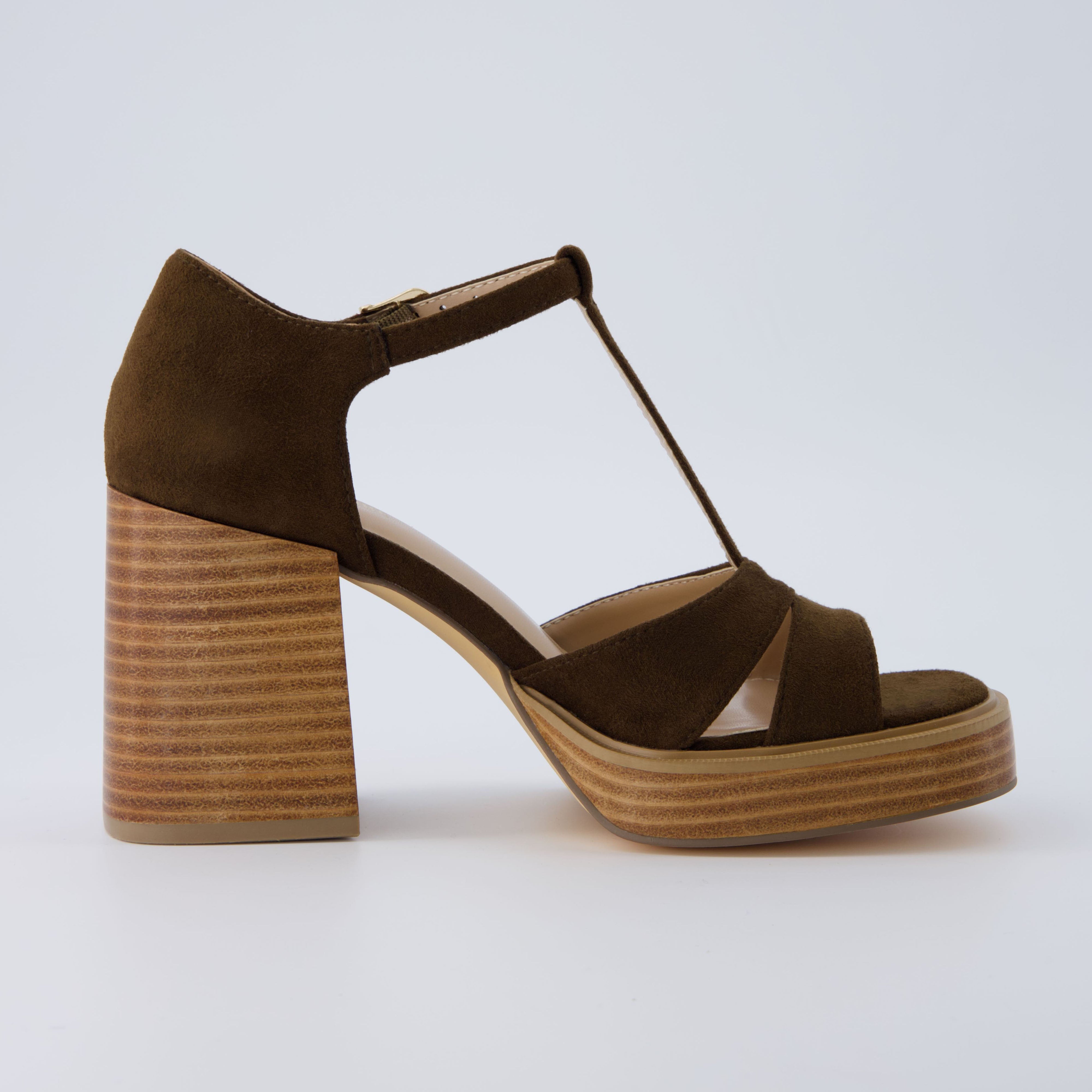 Delano Platform Mary Jane