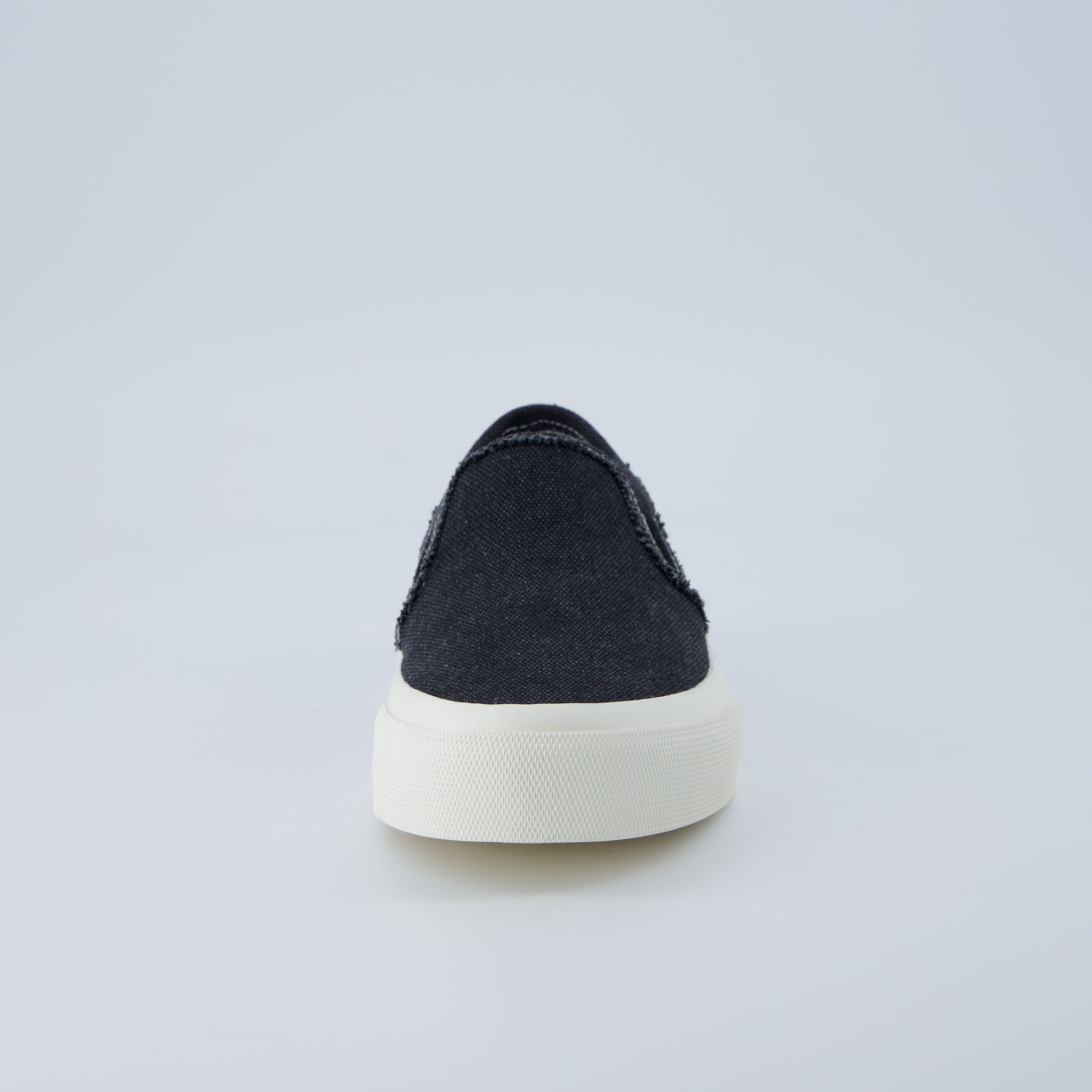 Fulton Women’s Slip-On Sneaker Black