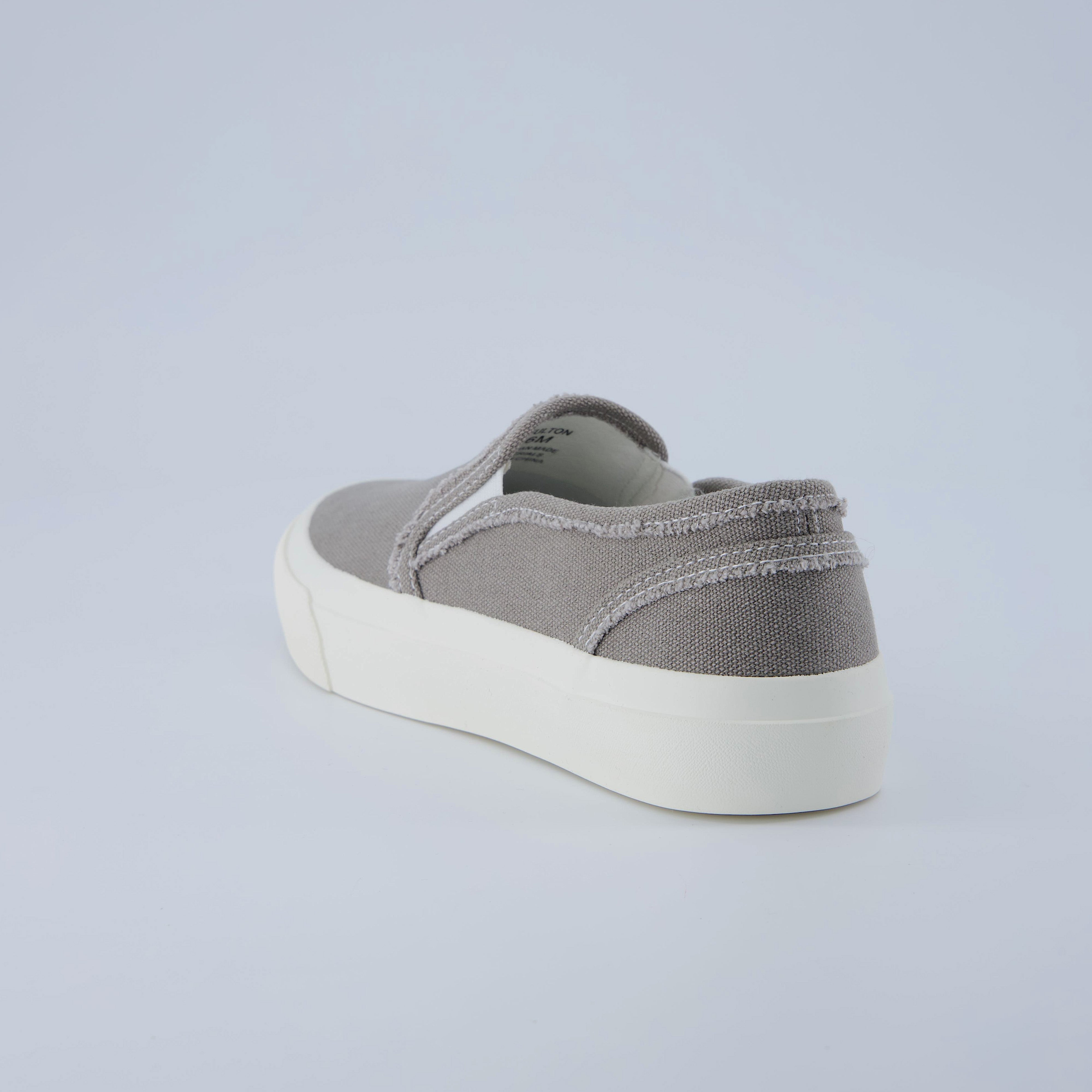 Fulton Women’s Slip-On Sneaker Grey