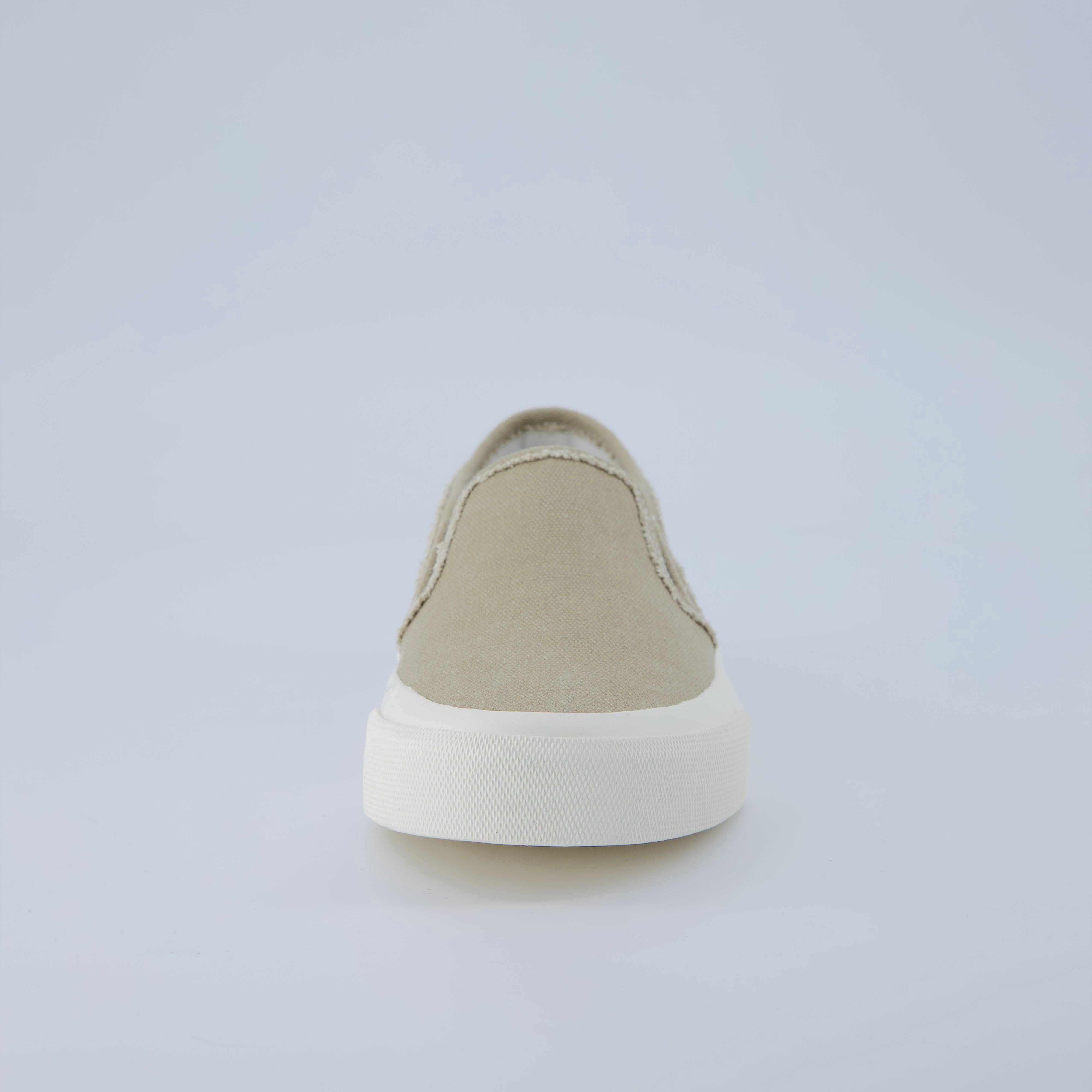 Fulton Women’s Slip-On Sneaker Khaki