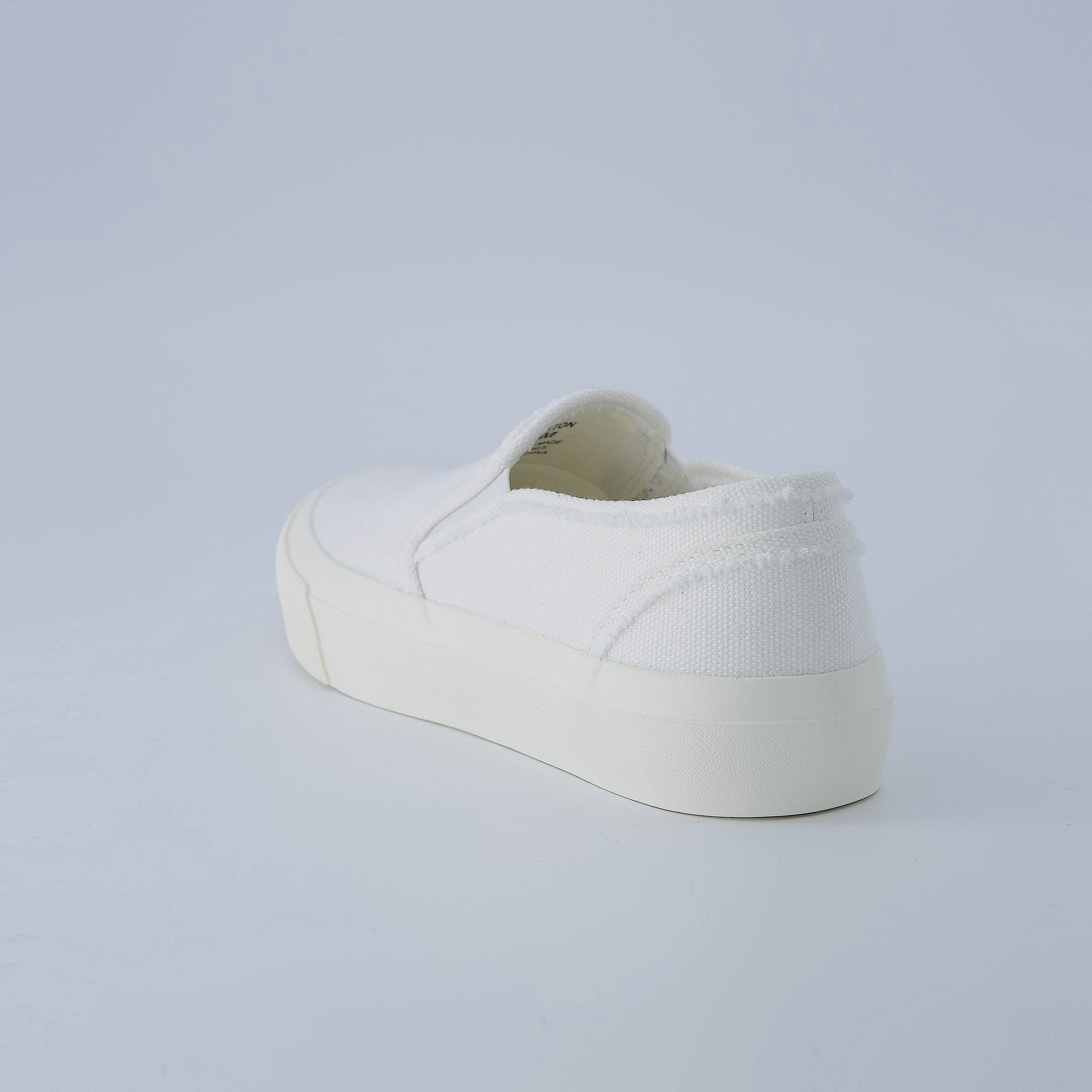 Fulton Women’s Slip-On Sneaker White