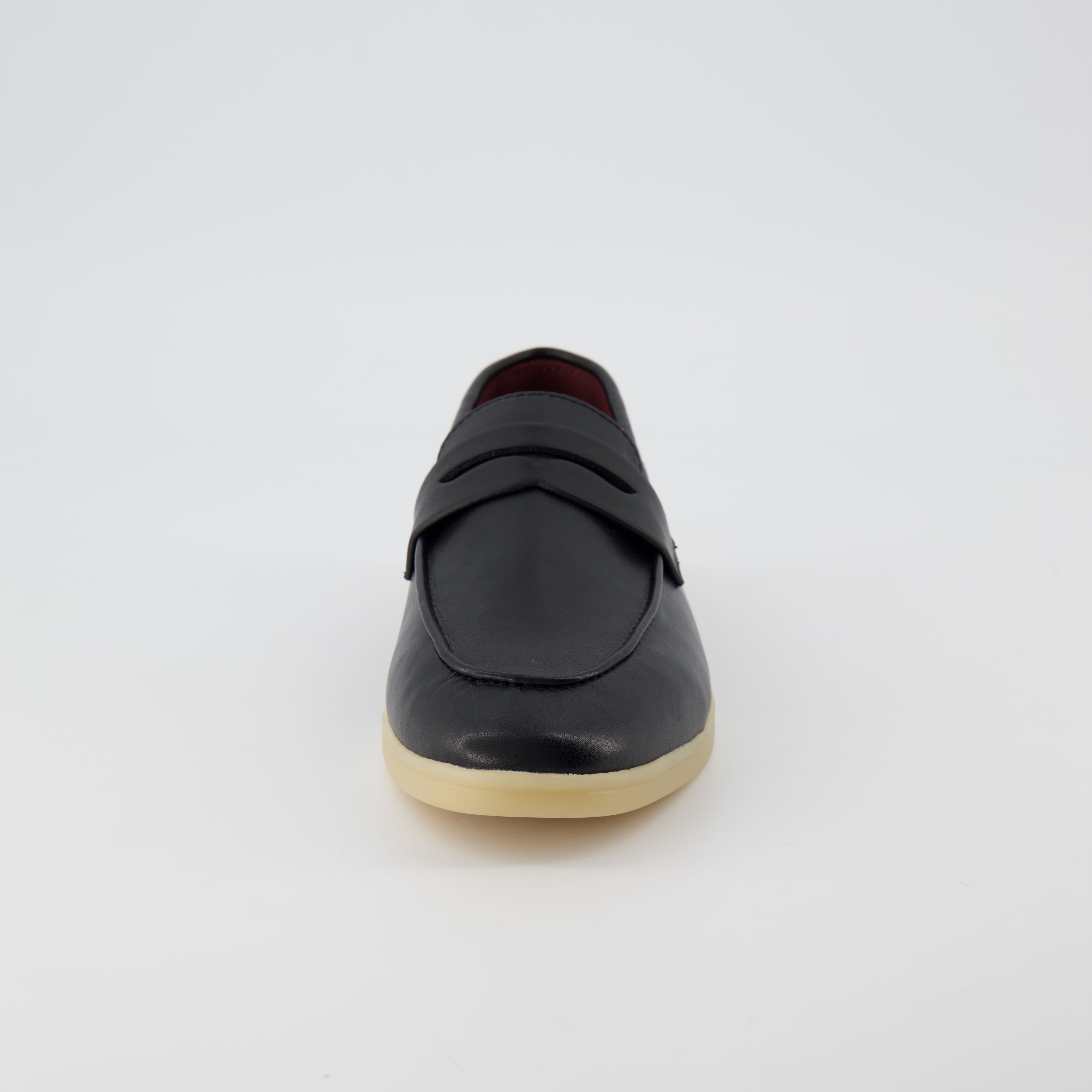 Jetset Slip On Loafer Black Cream