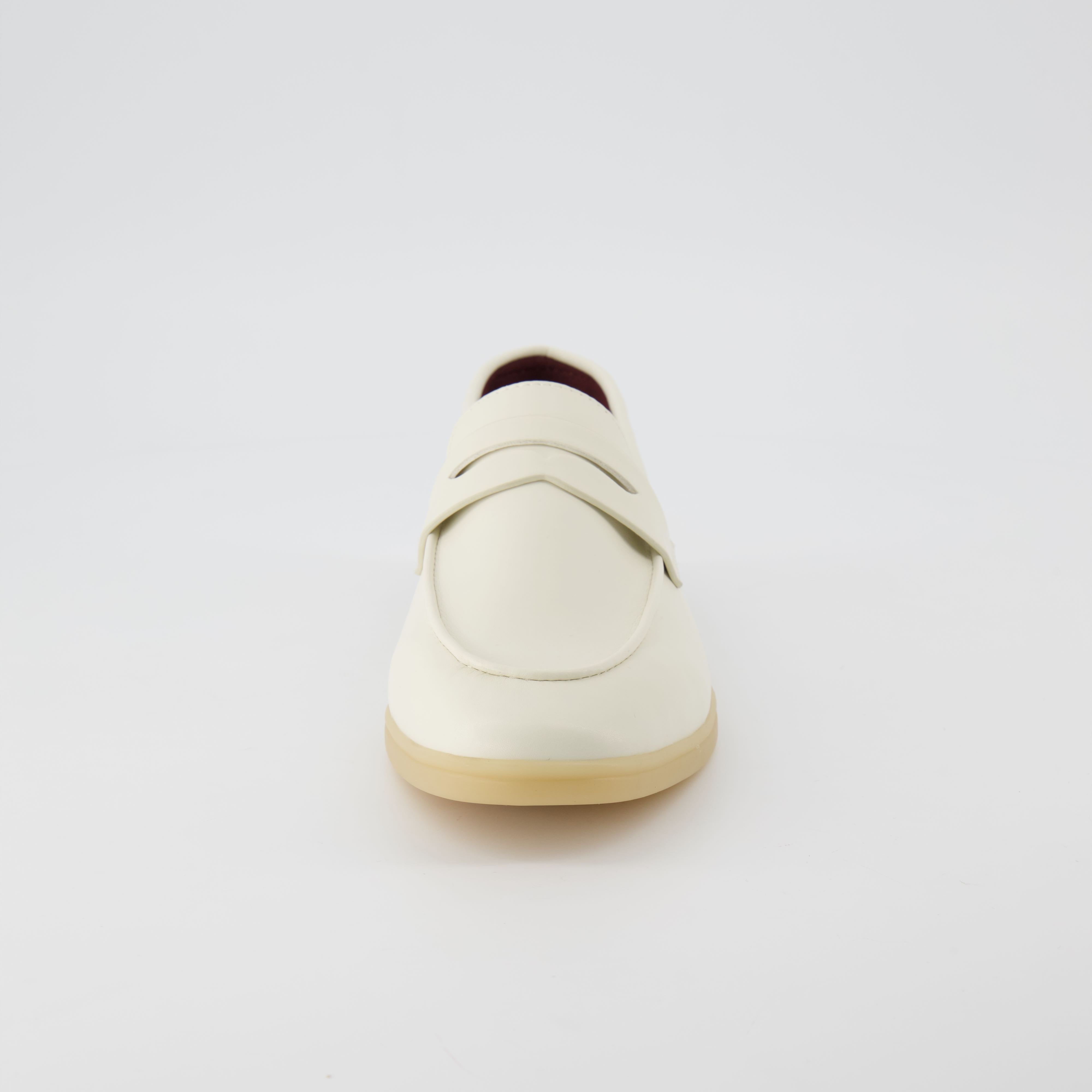 Jetset Slip On Loafer Cream