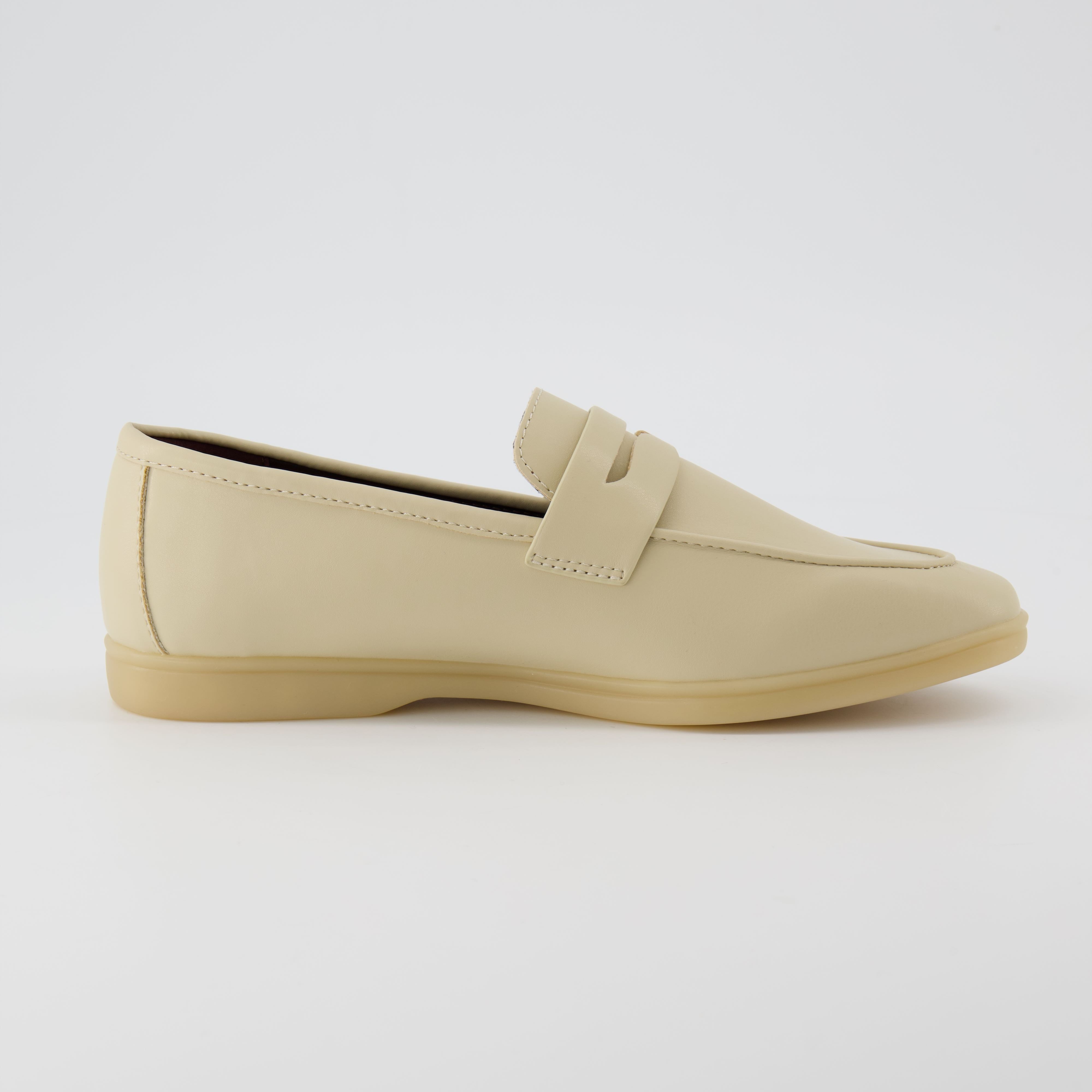 Jetset Slip On Loafer Putty
