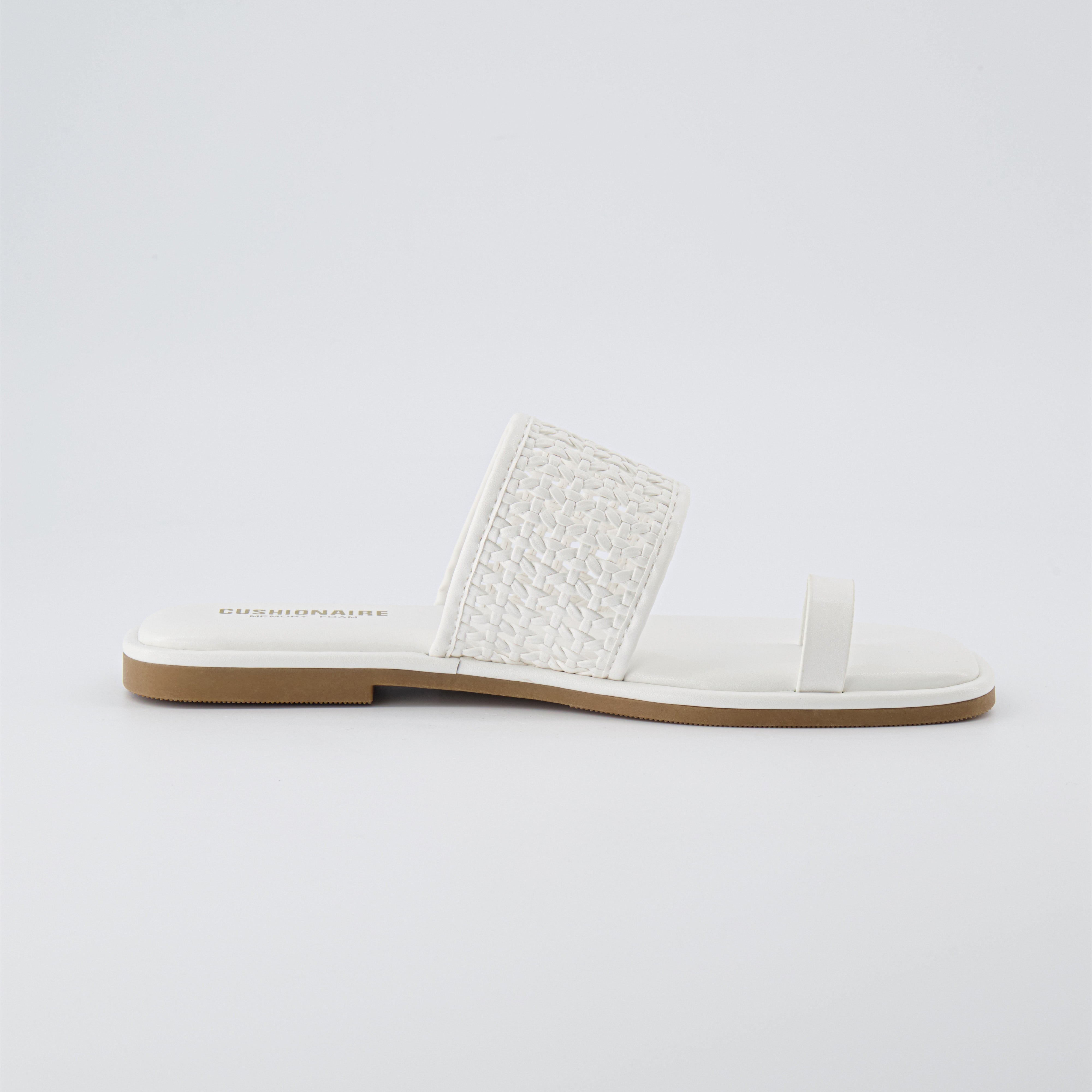 Kiss Toe Ring Sandal