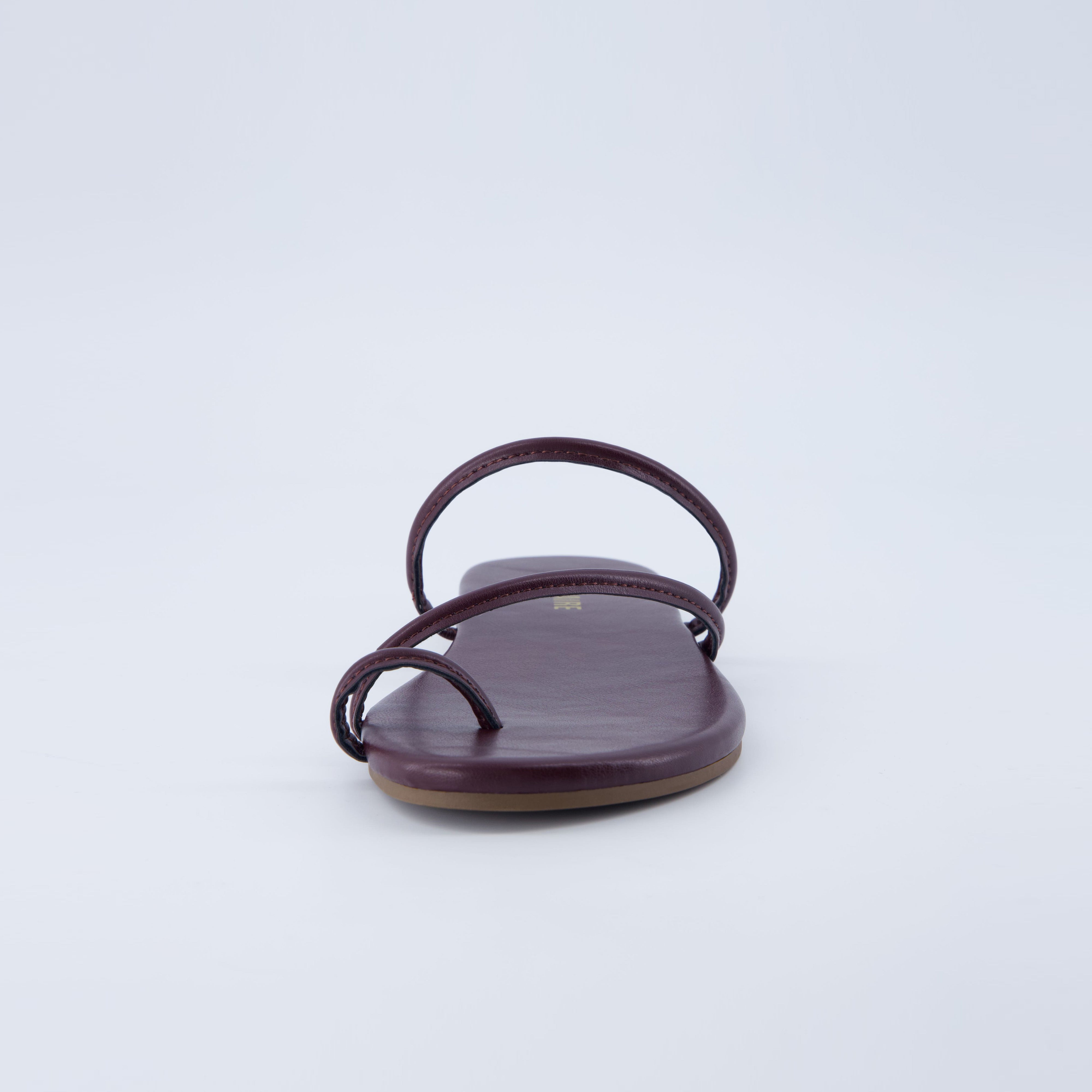 Resort Flat Sandal Burgundy