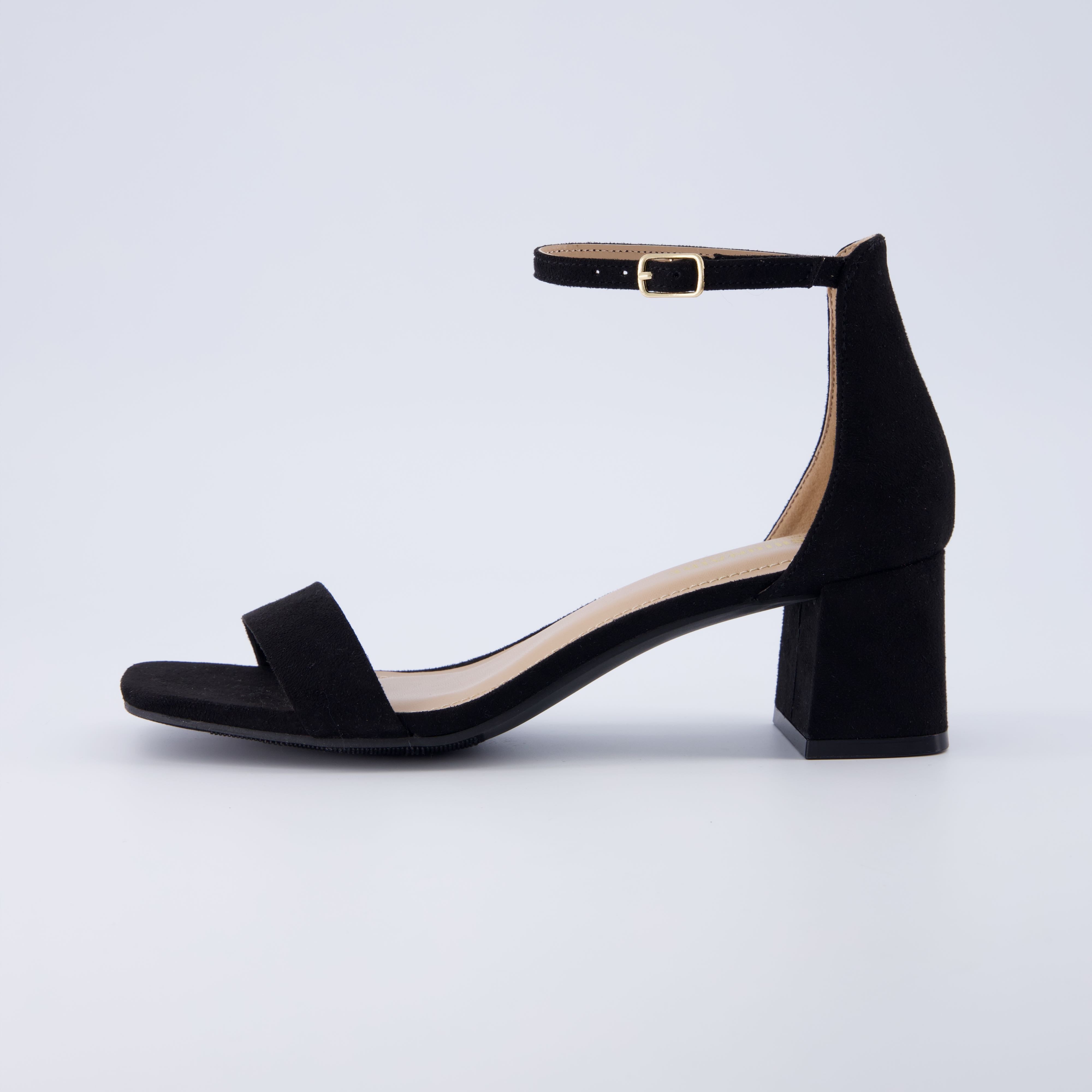 Amazon.com | CUSHIONAIRE Women's Lane Cork Footbed Sandal With +Comfort,  Leopard, 6 | Slides