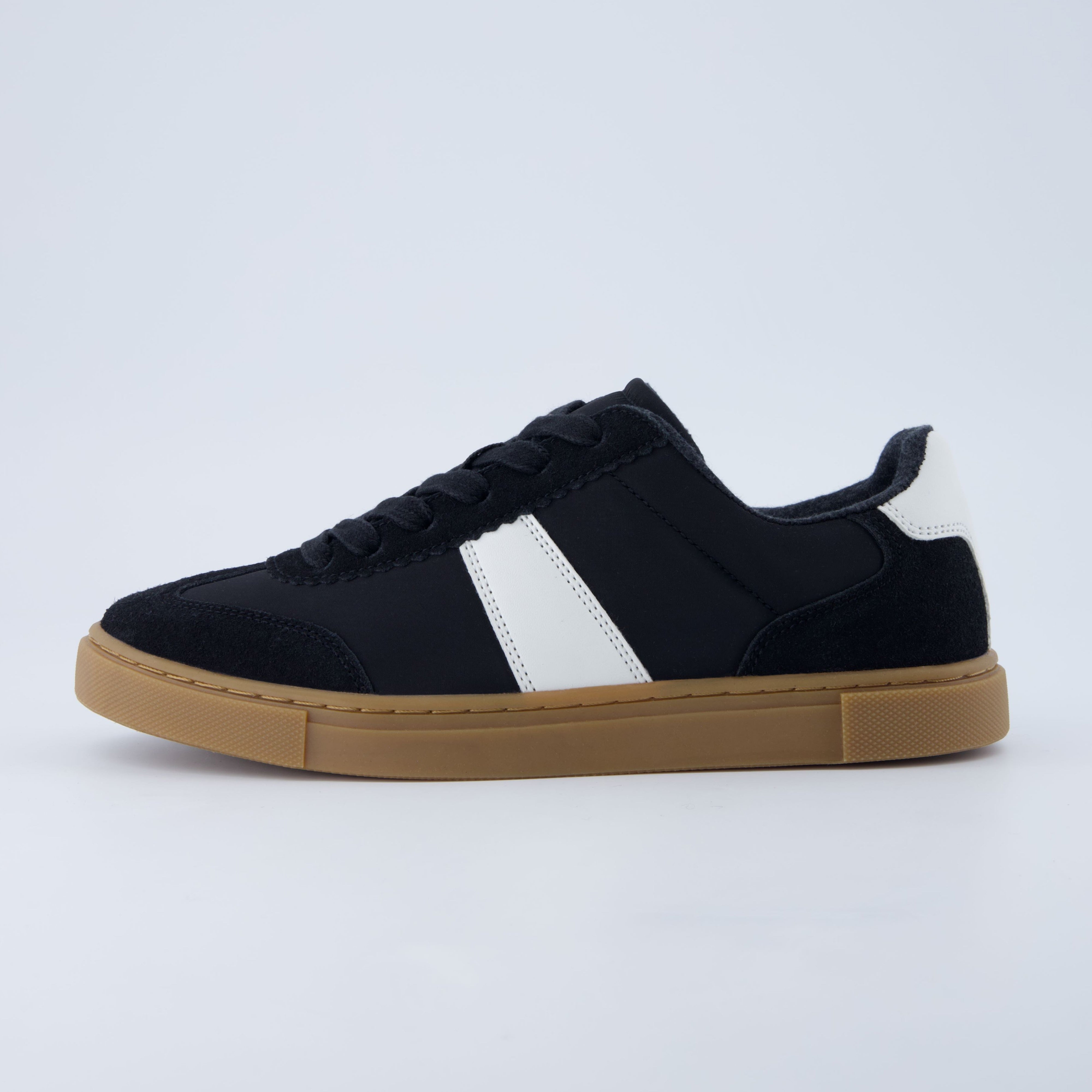 Balance Lace Up Sneaker Black