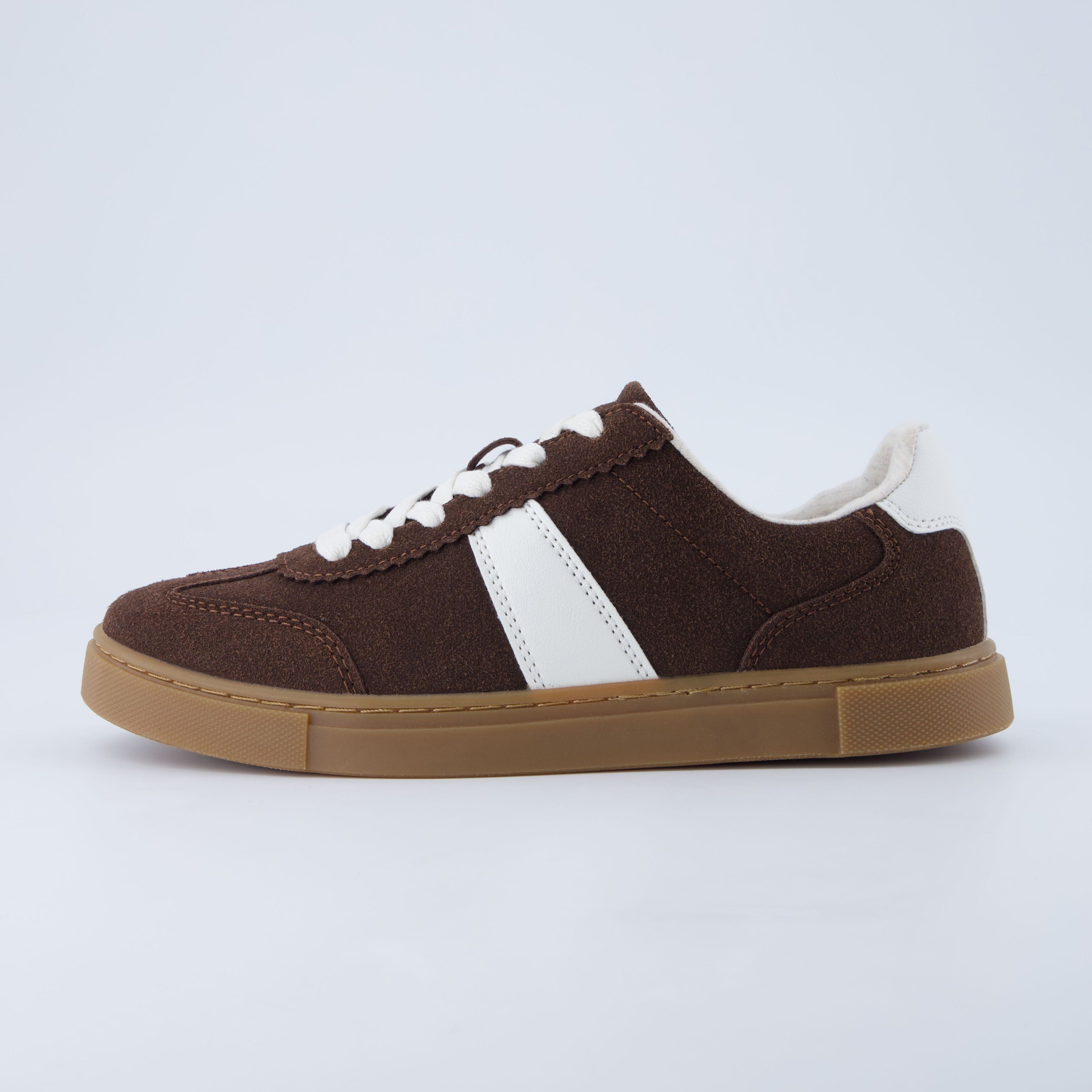 Balance Lace Up Sneaker Brown