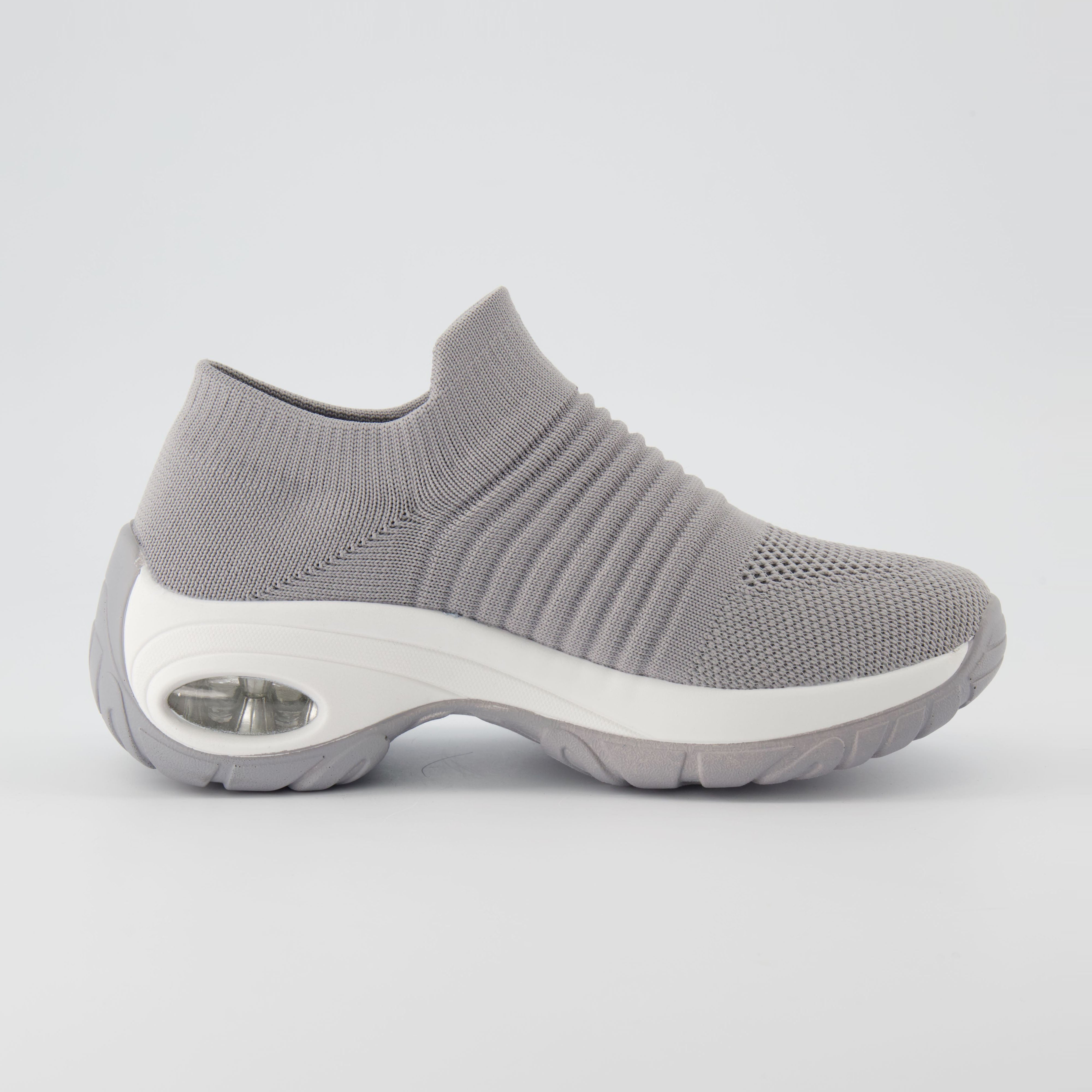 Breeze Knit Trainer