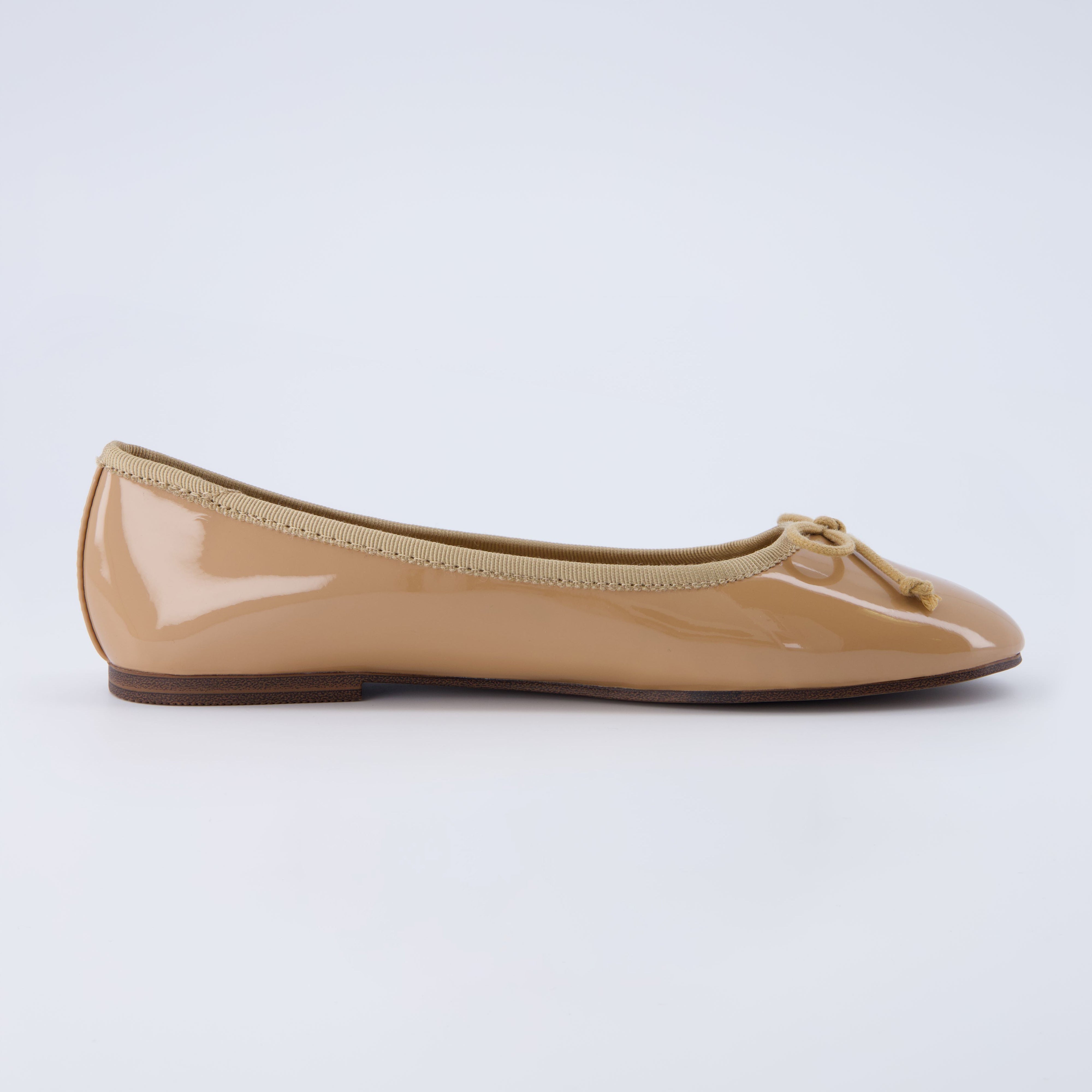 Como Ballerina Flat