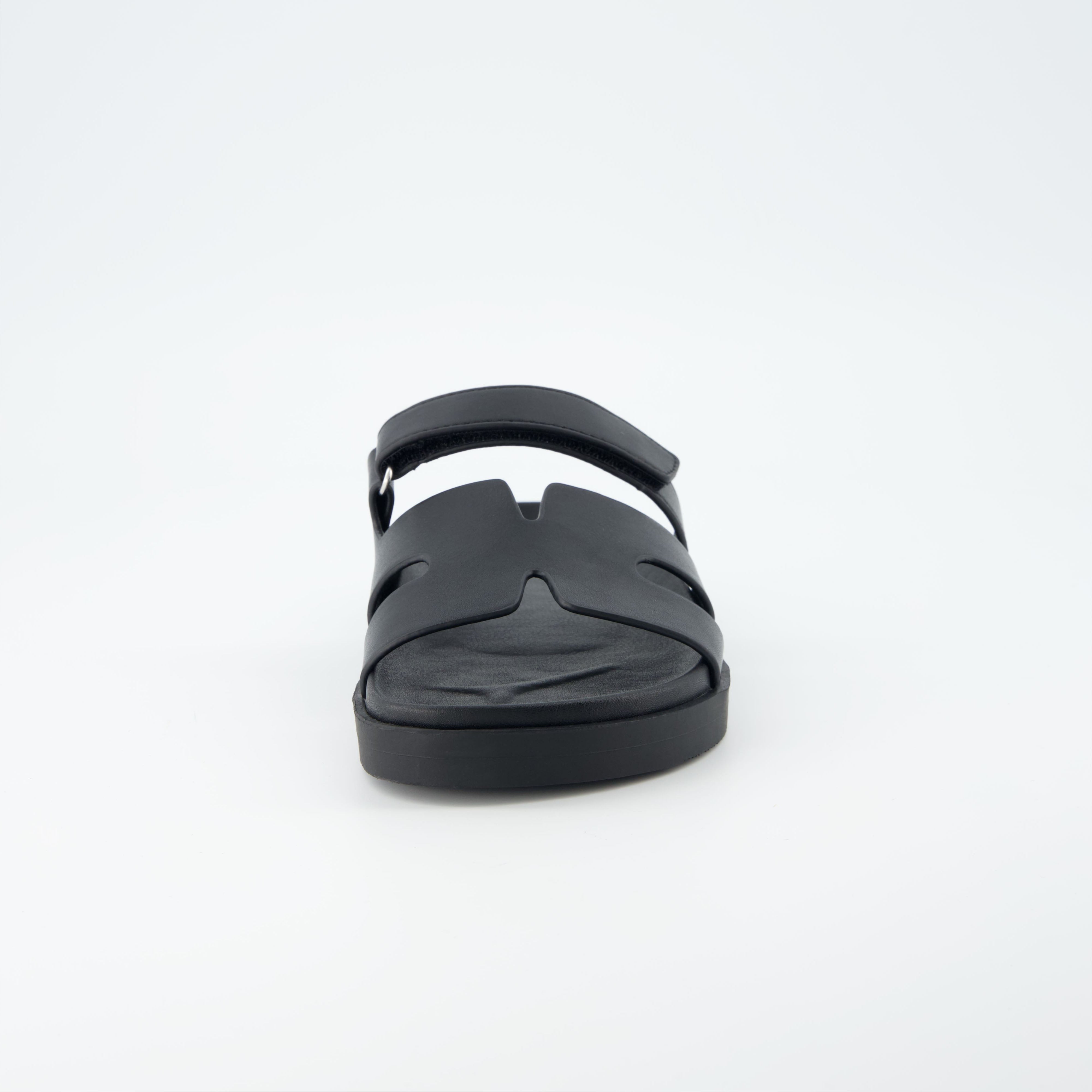 Estate Footbed Sandal Black Medium