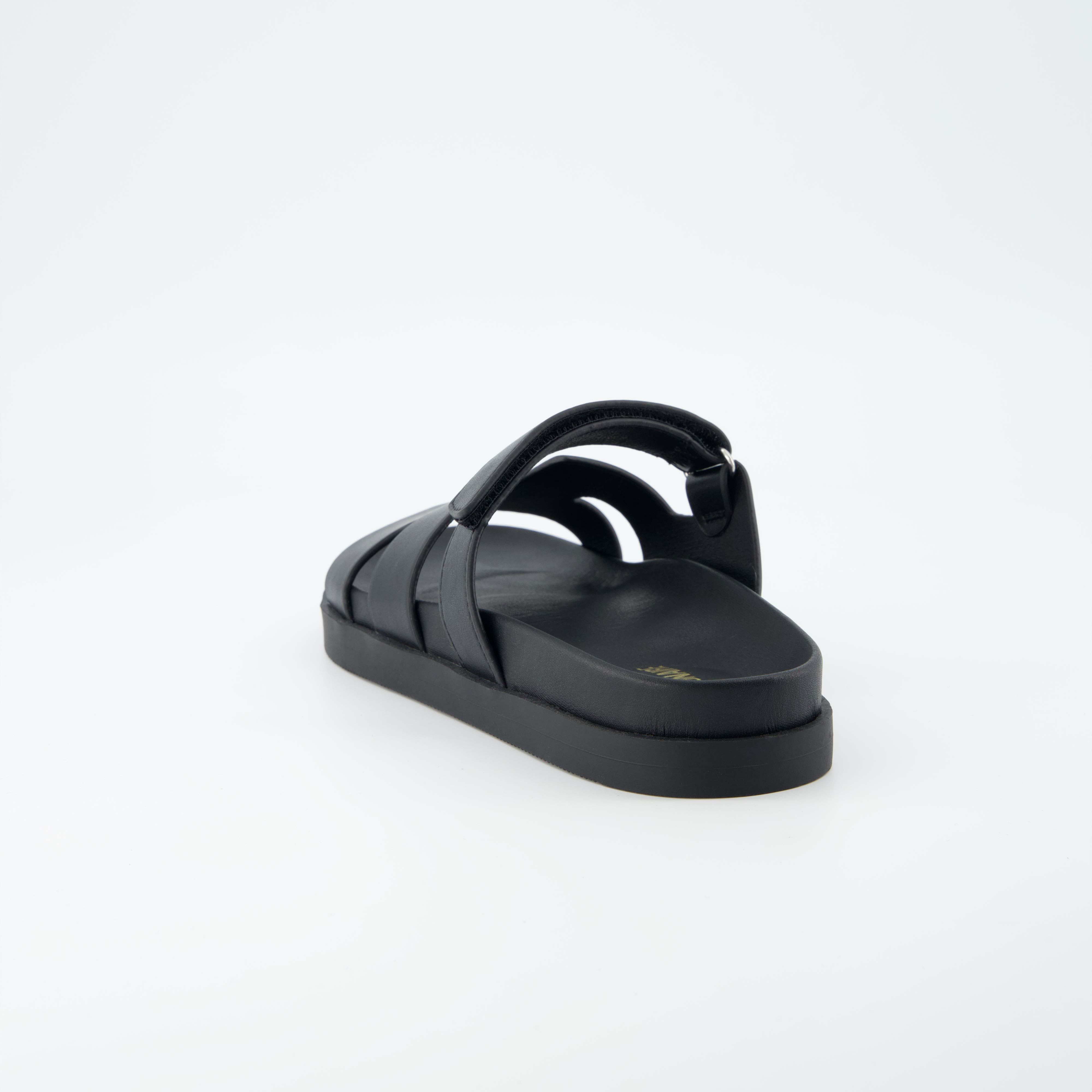 Estate Footbed Sandal Black Medium