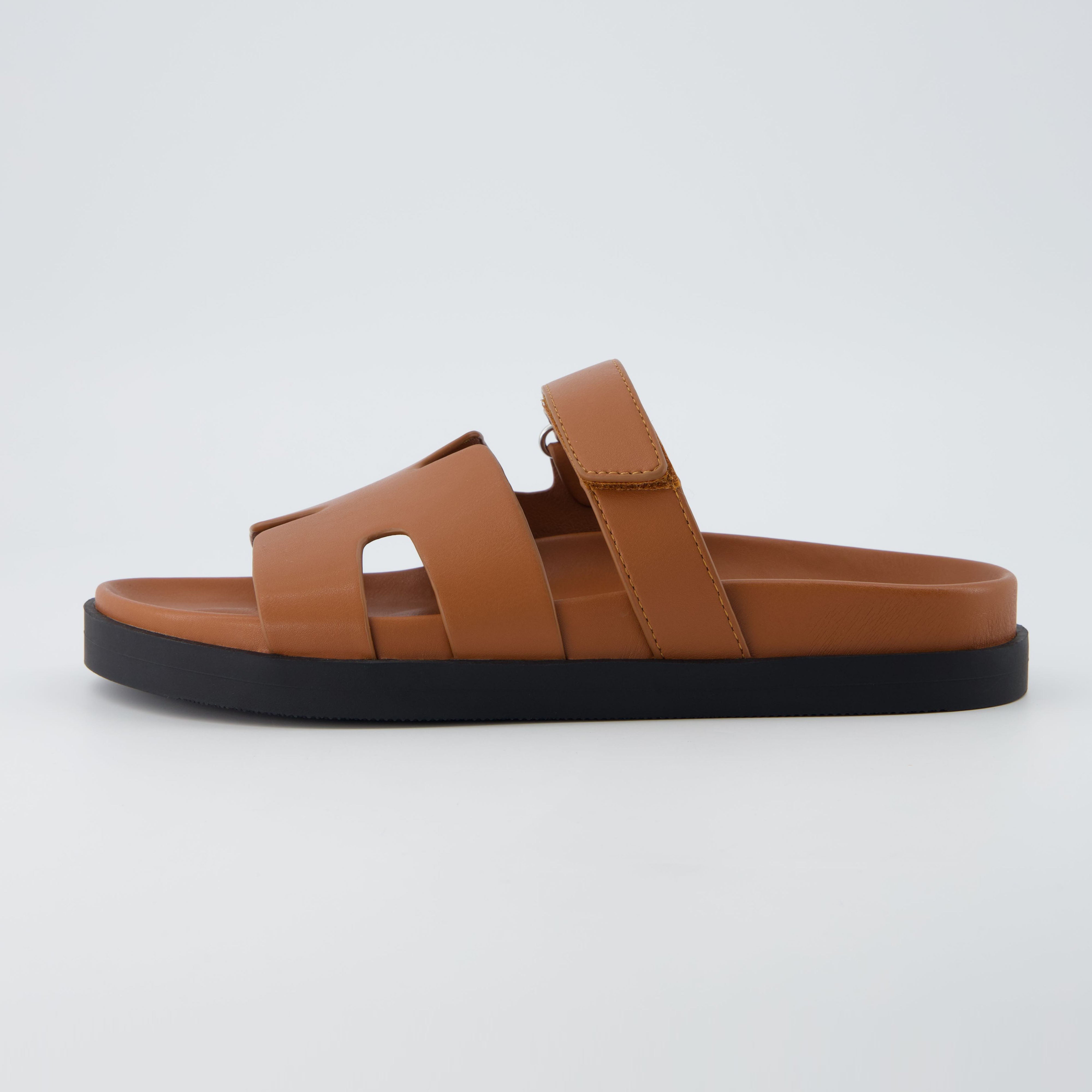 Estate Footbed Sandal