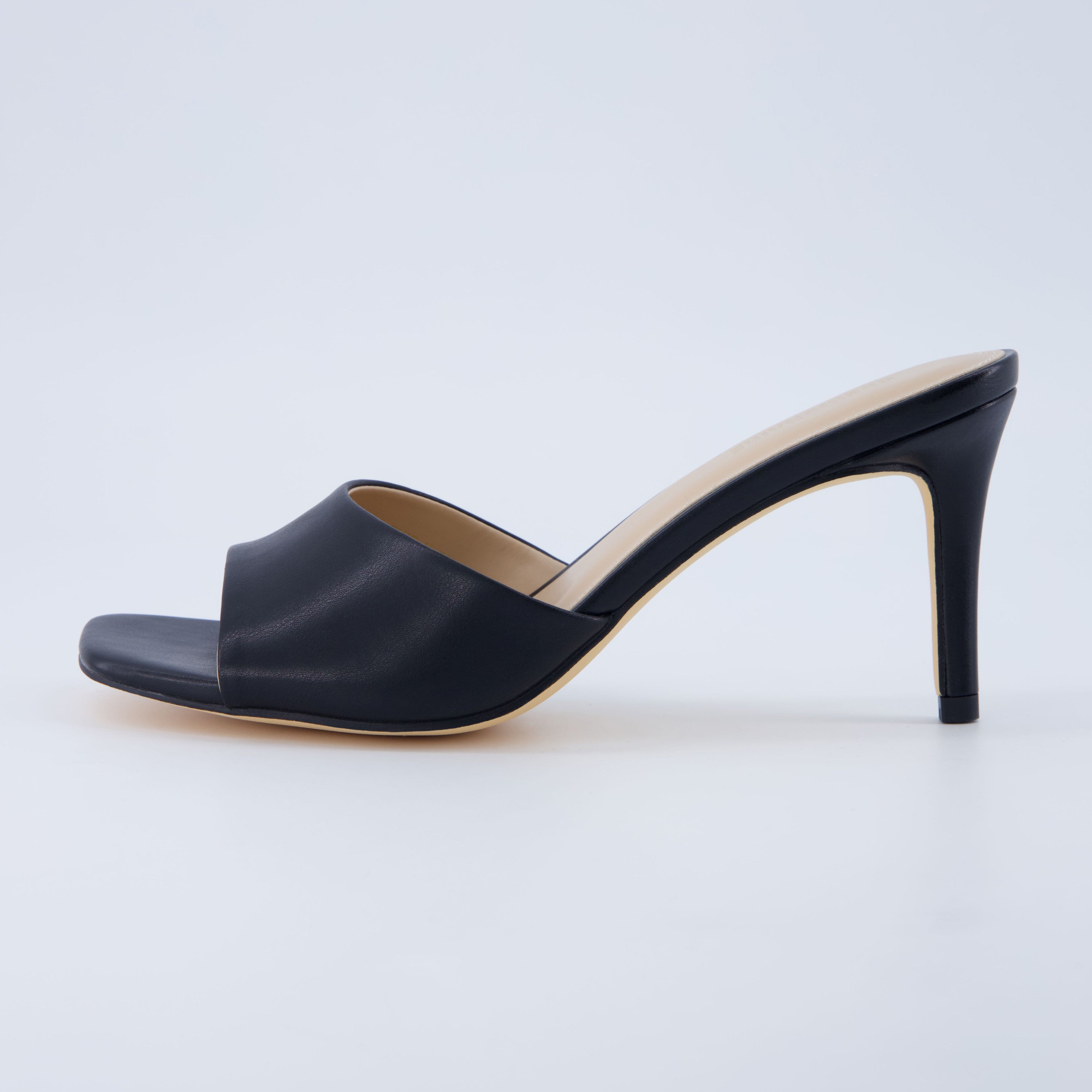 Evie One Band Dress Heel Black