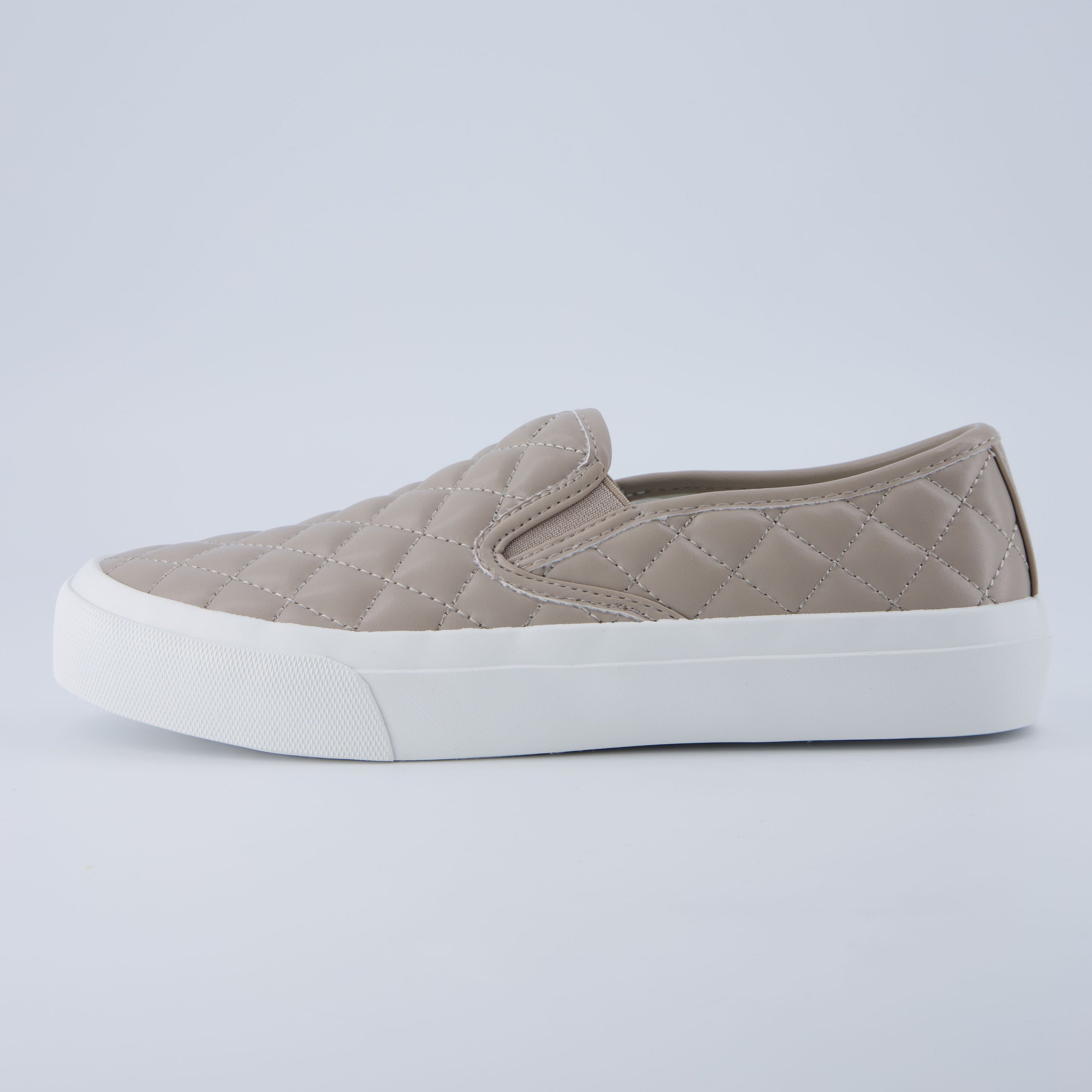 Faze Women’s Quilted Slip-On Sneaker Natural
