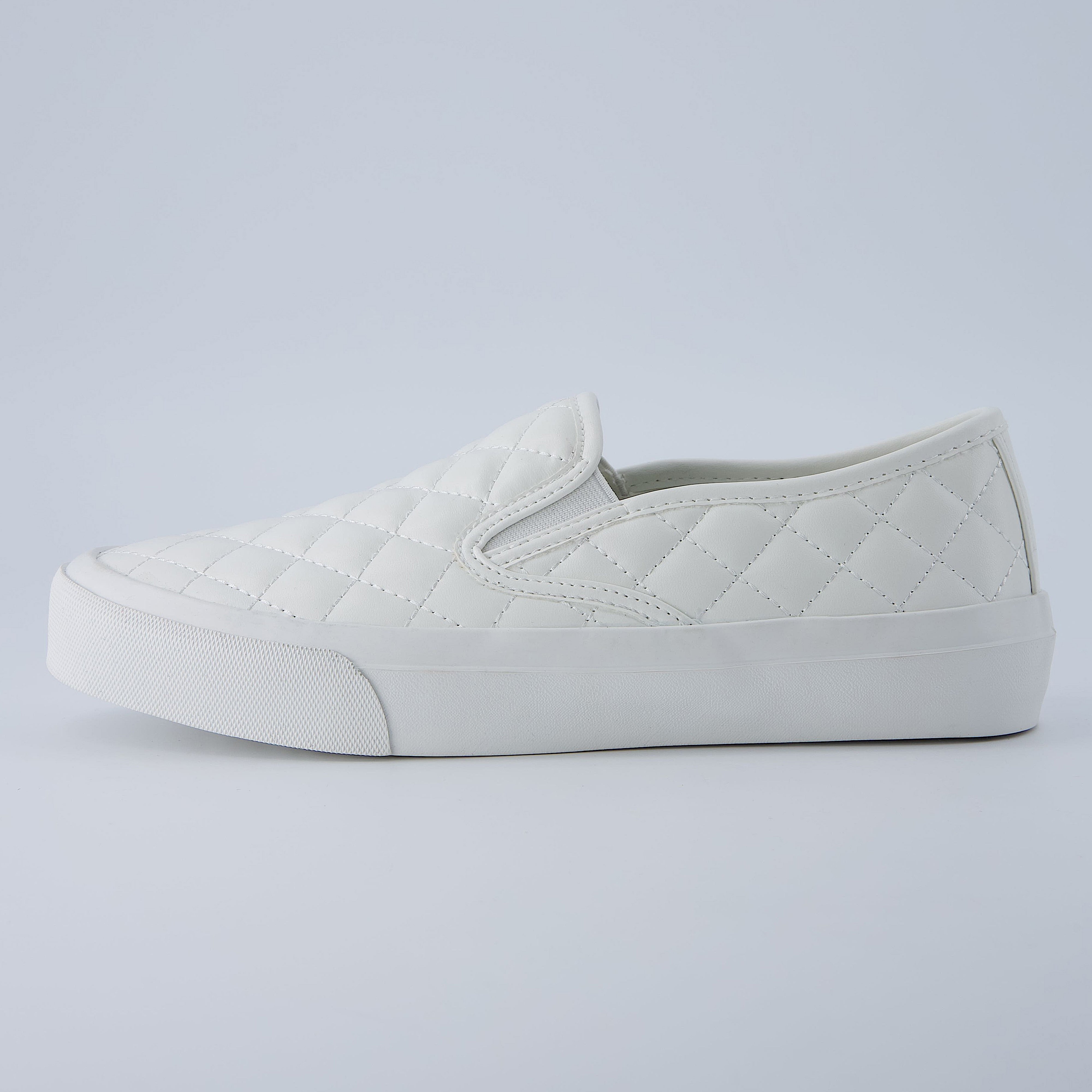 Faze Women’s Quilted Slip-On Sneaker White