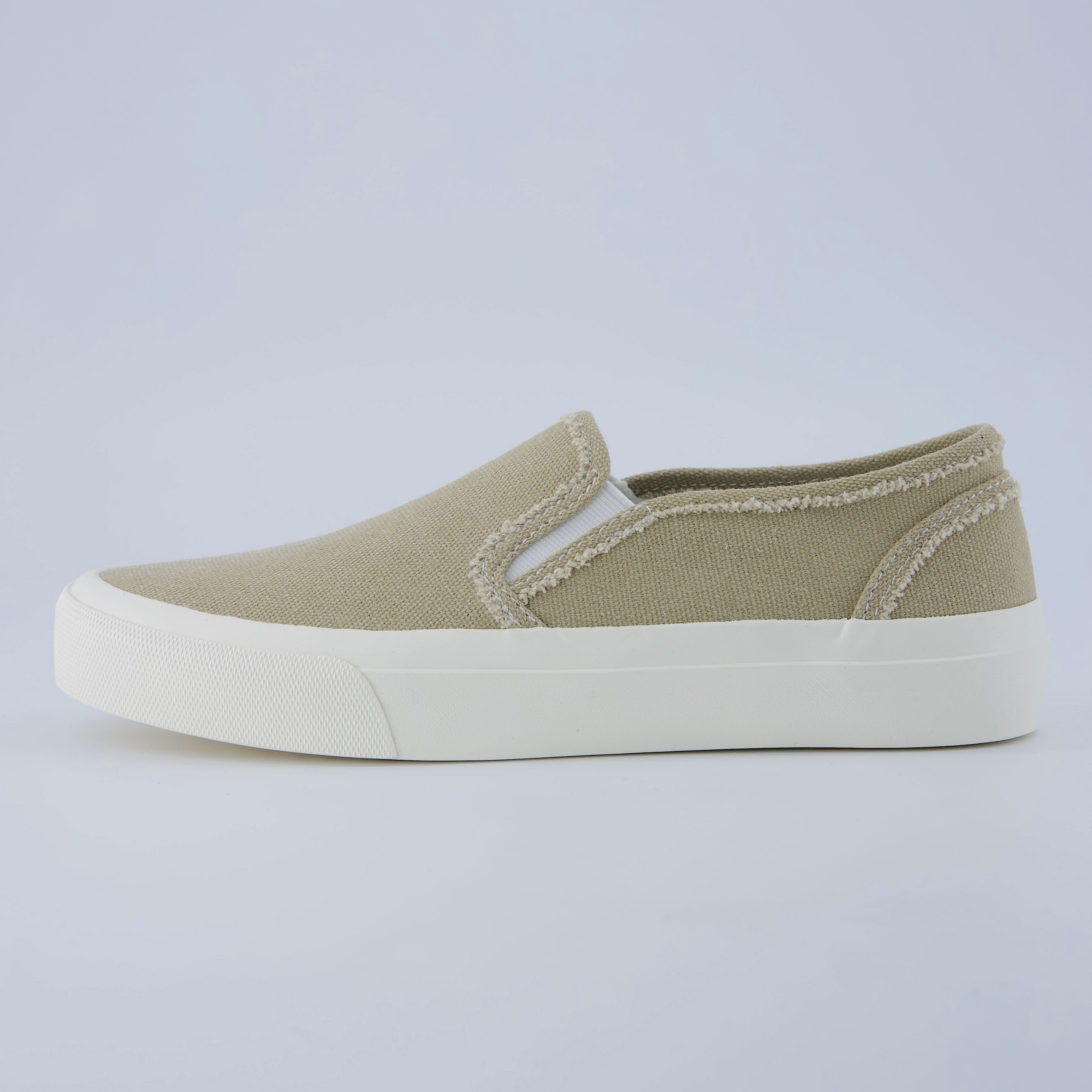 Fulton Women’s Slip-On Sneaker Khaki