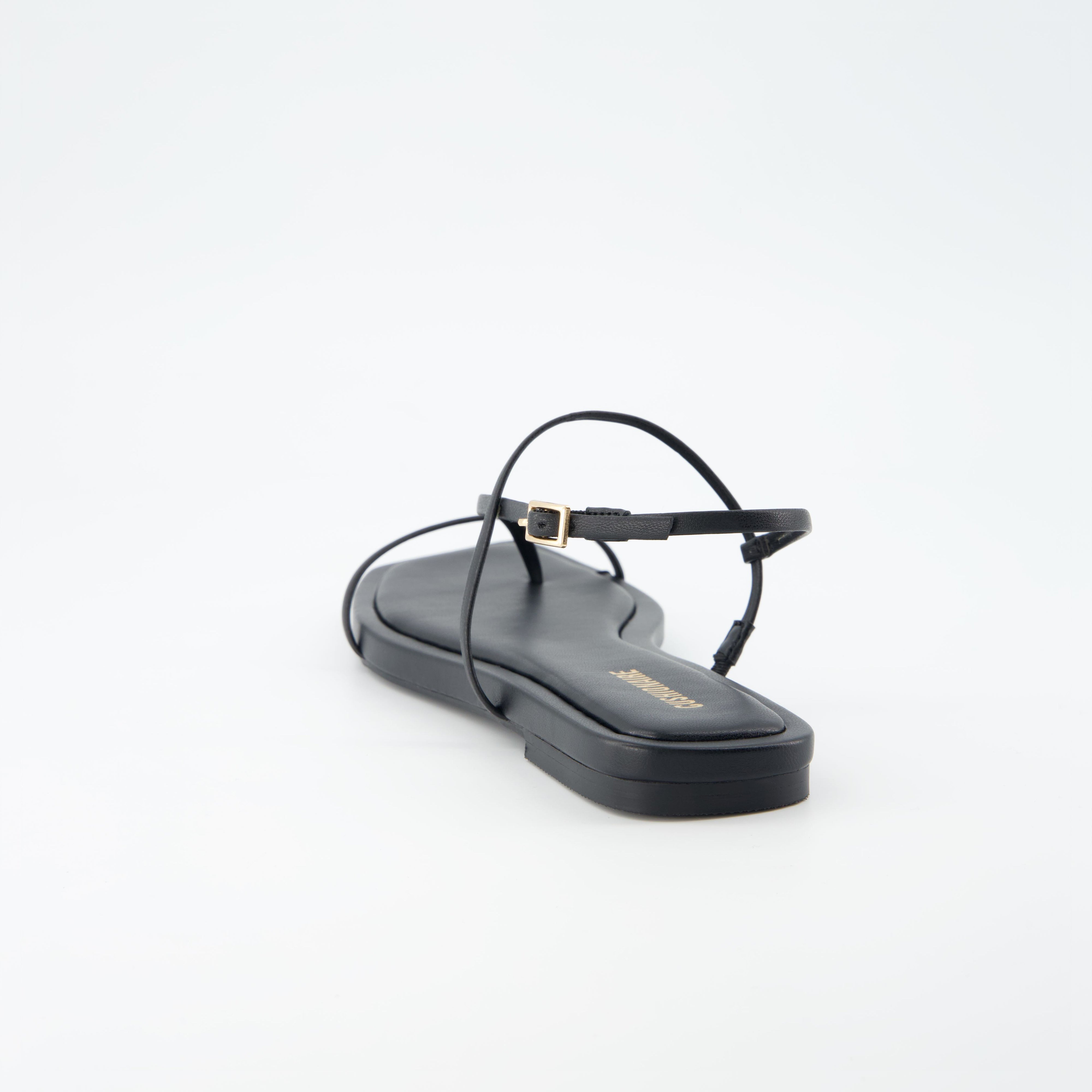 Glory Flat Sandal