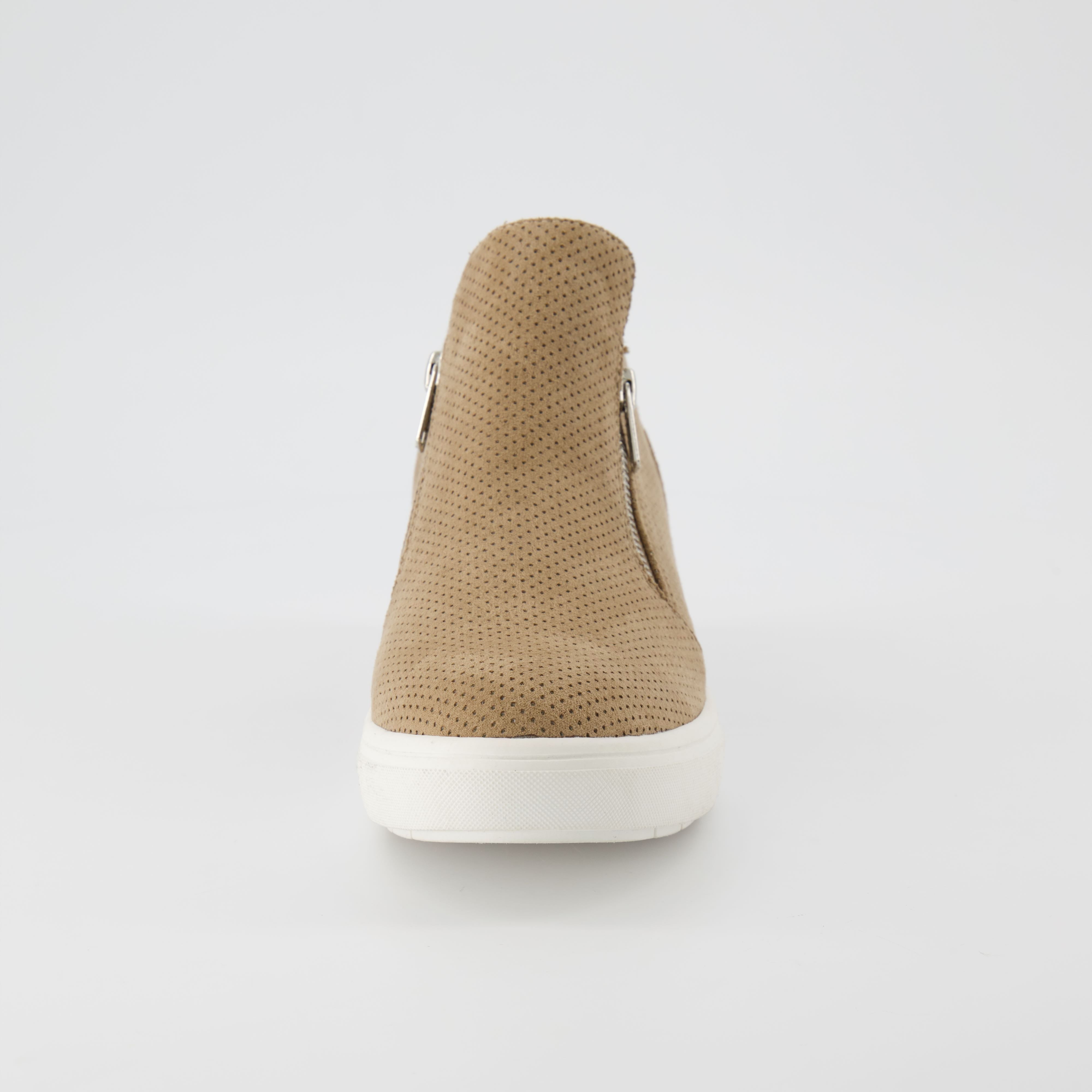 Hart Hidden Wedge Sneaker