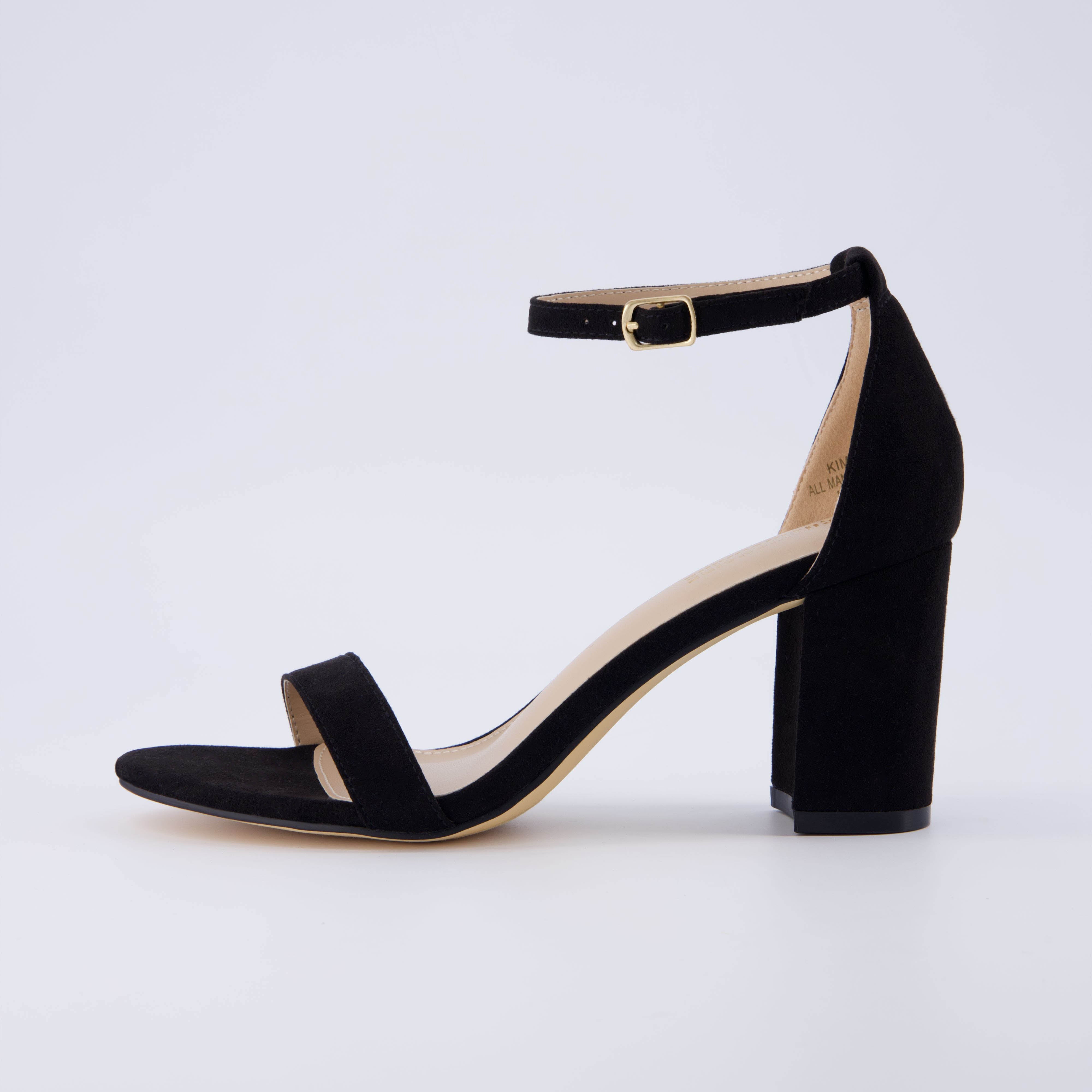 Black sandal outlet heels wide width