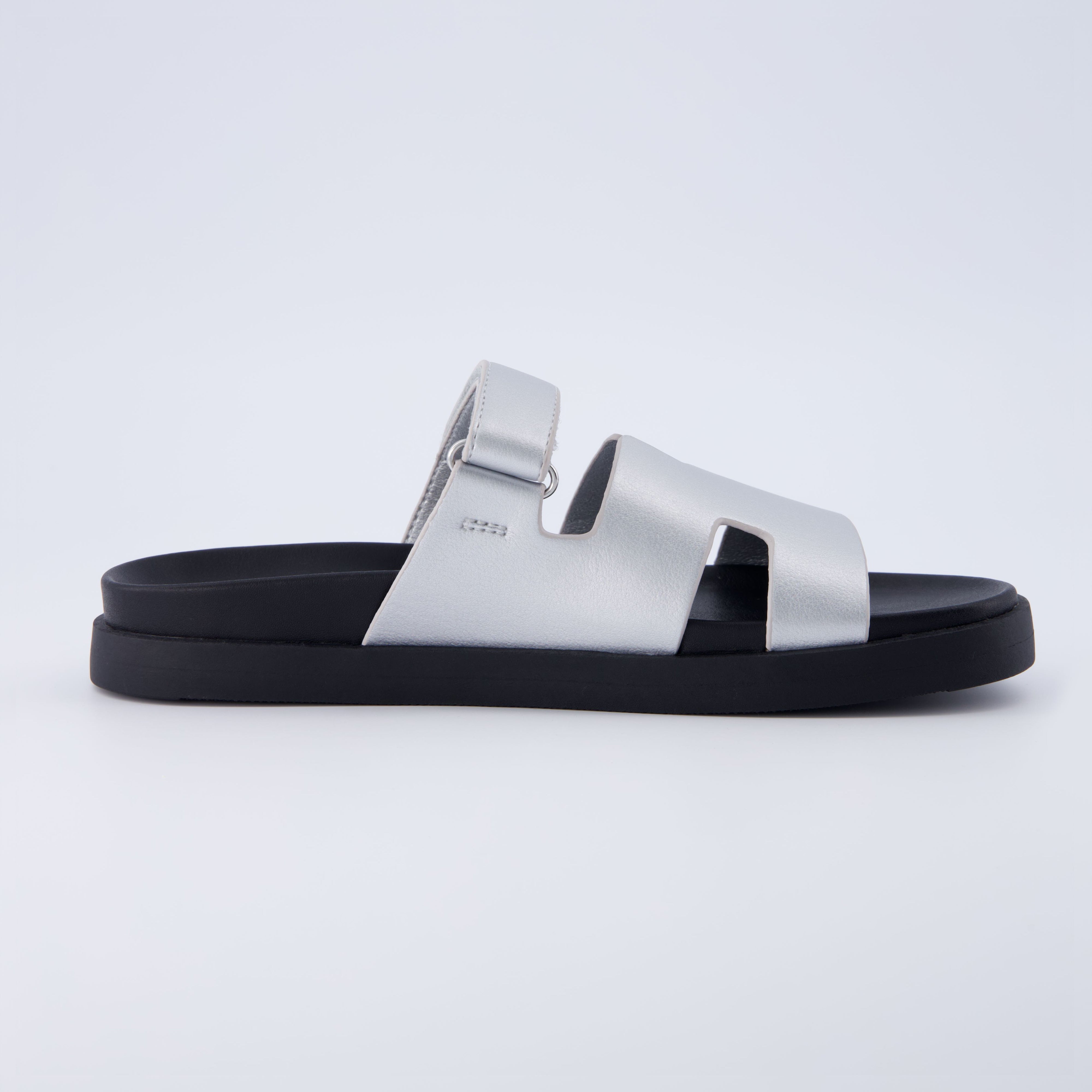 Buy Black Sandals for Men by LOTTO Online | Ajio.com