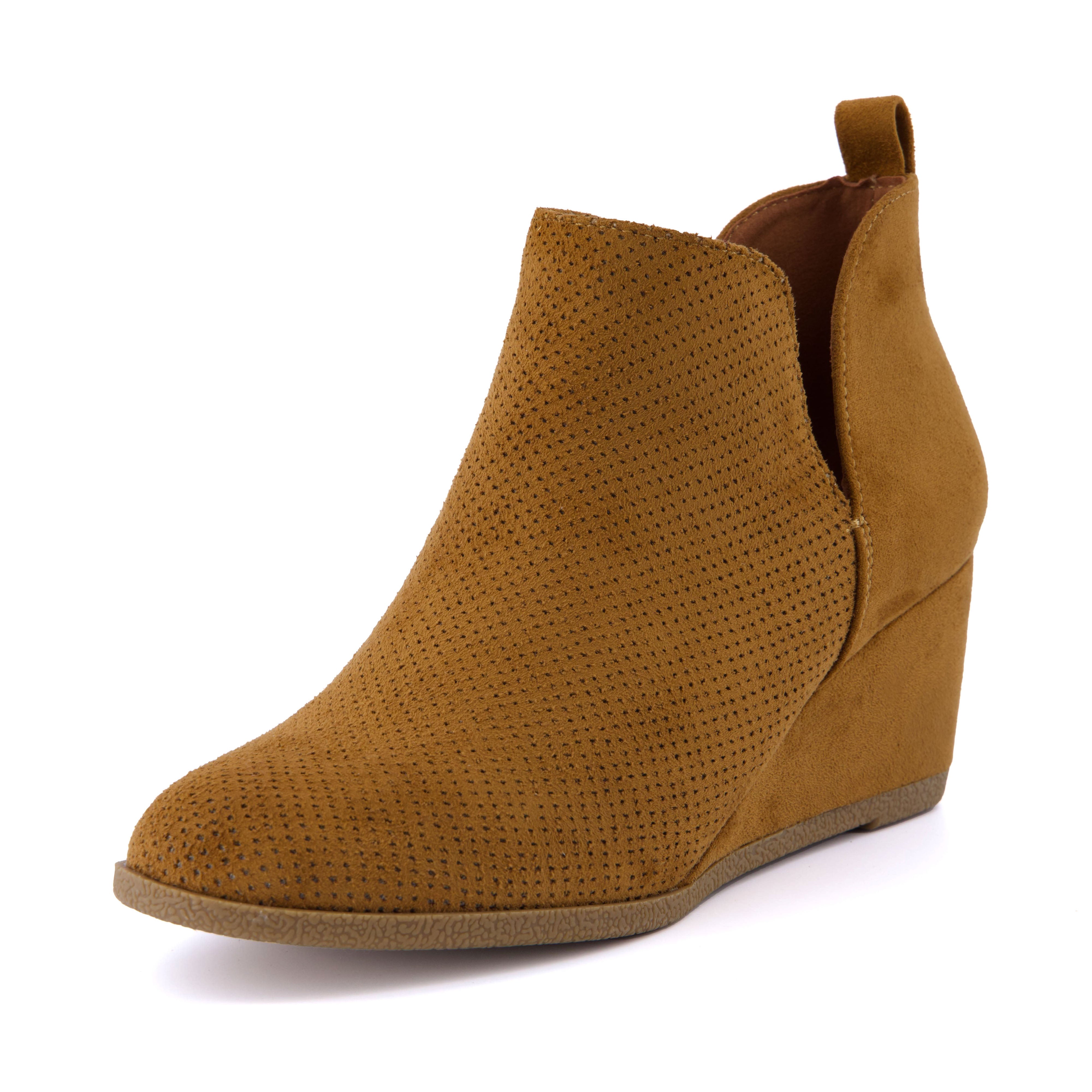 Tito Wedge Bootie