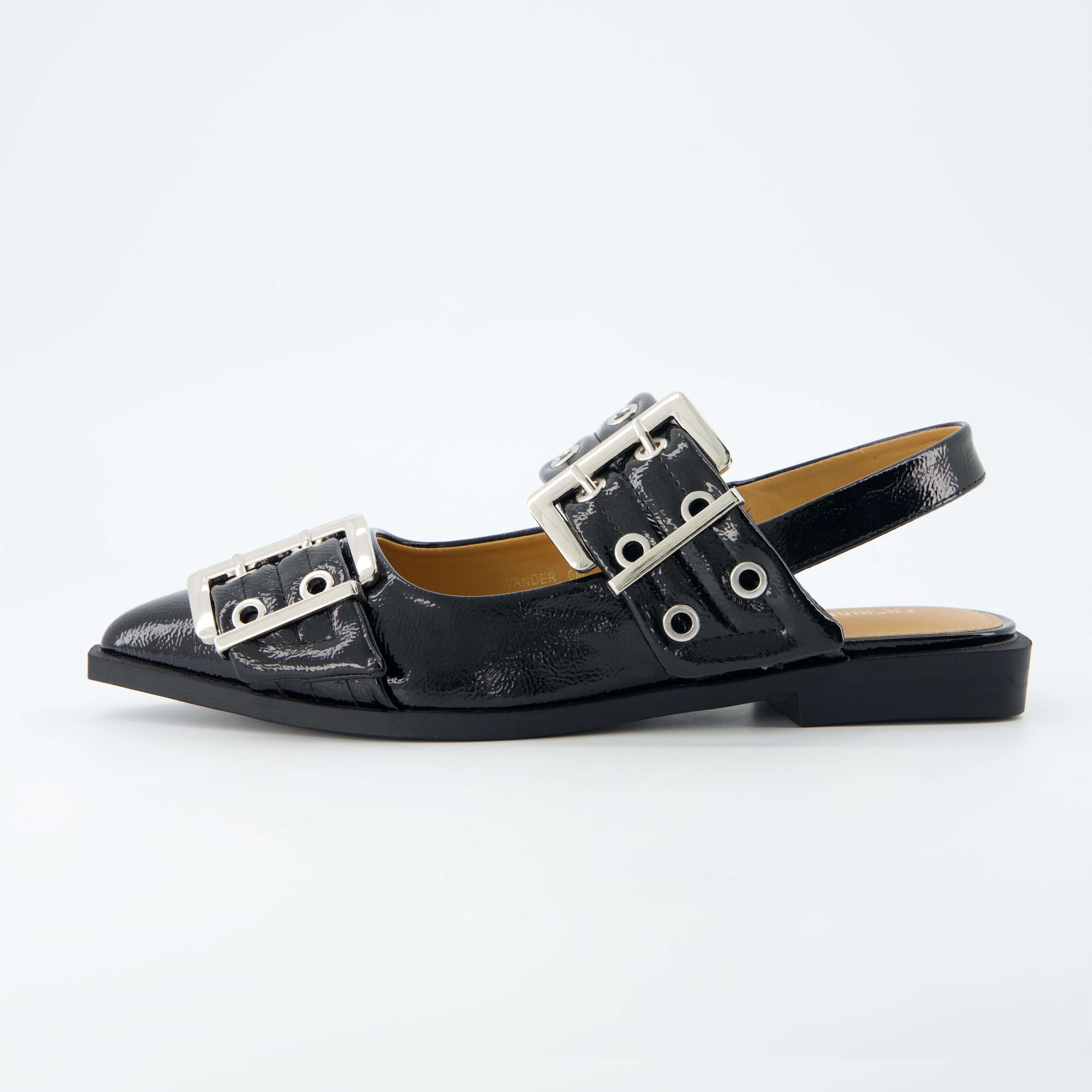 Wander Mary Jane Flat Black