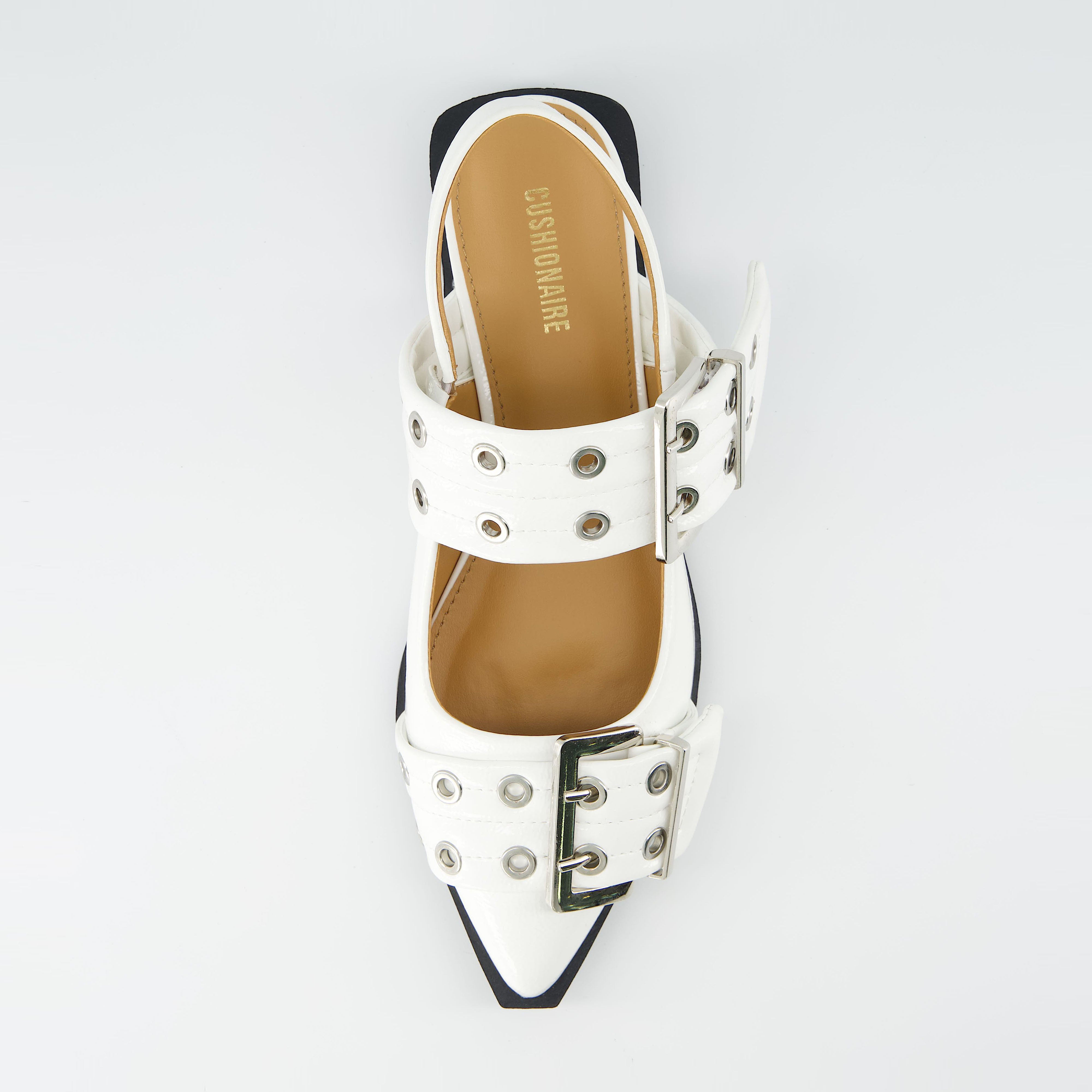 Wander Mary Jane Flat