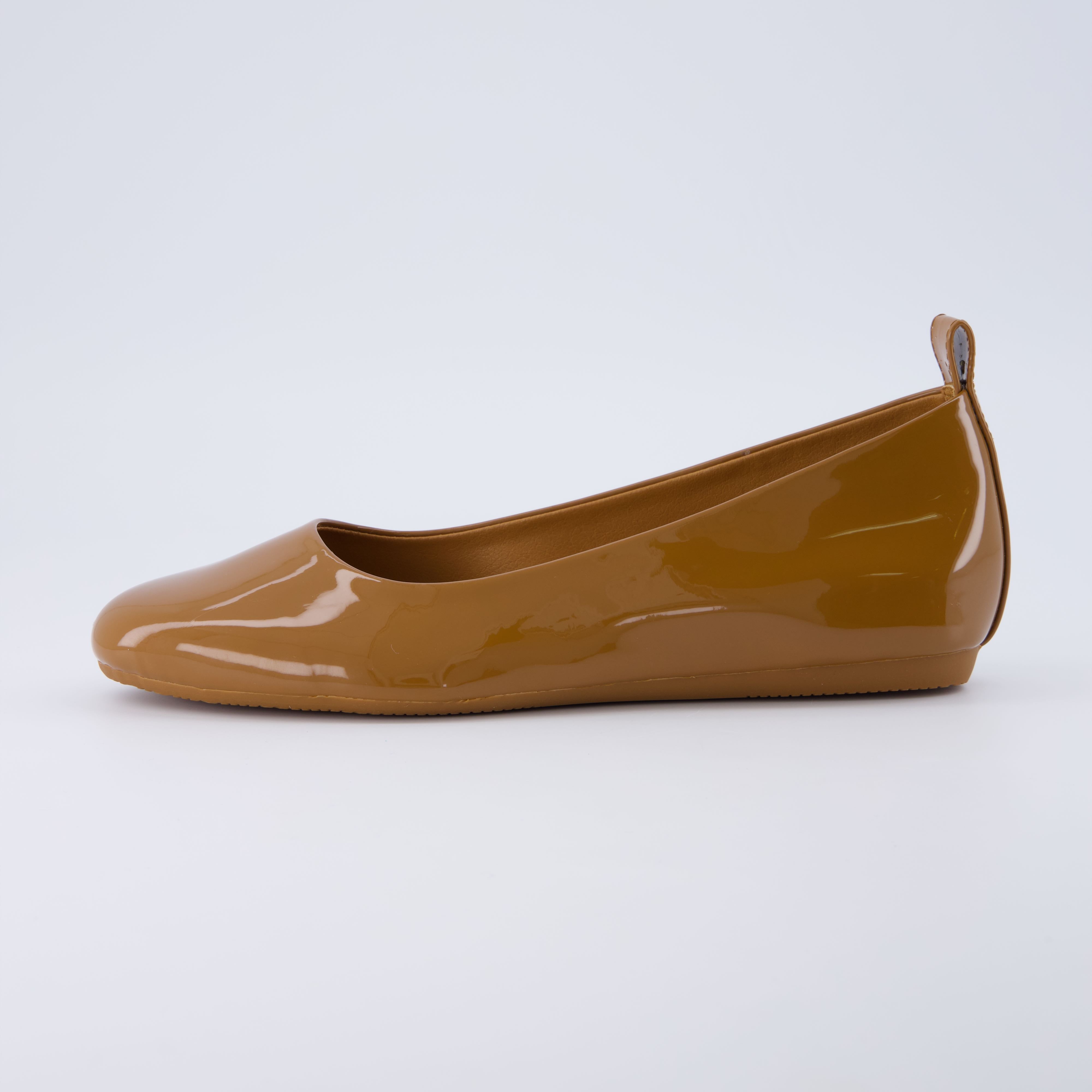 Wink Hidden Wedge Flat Tan Patent